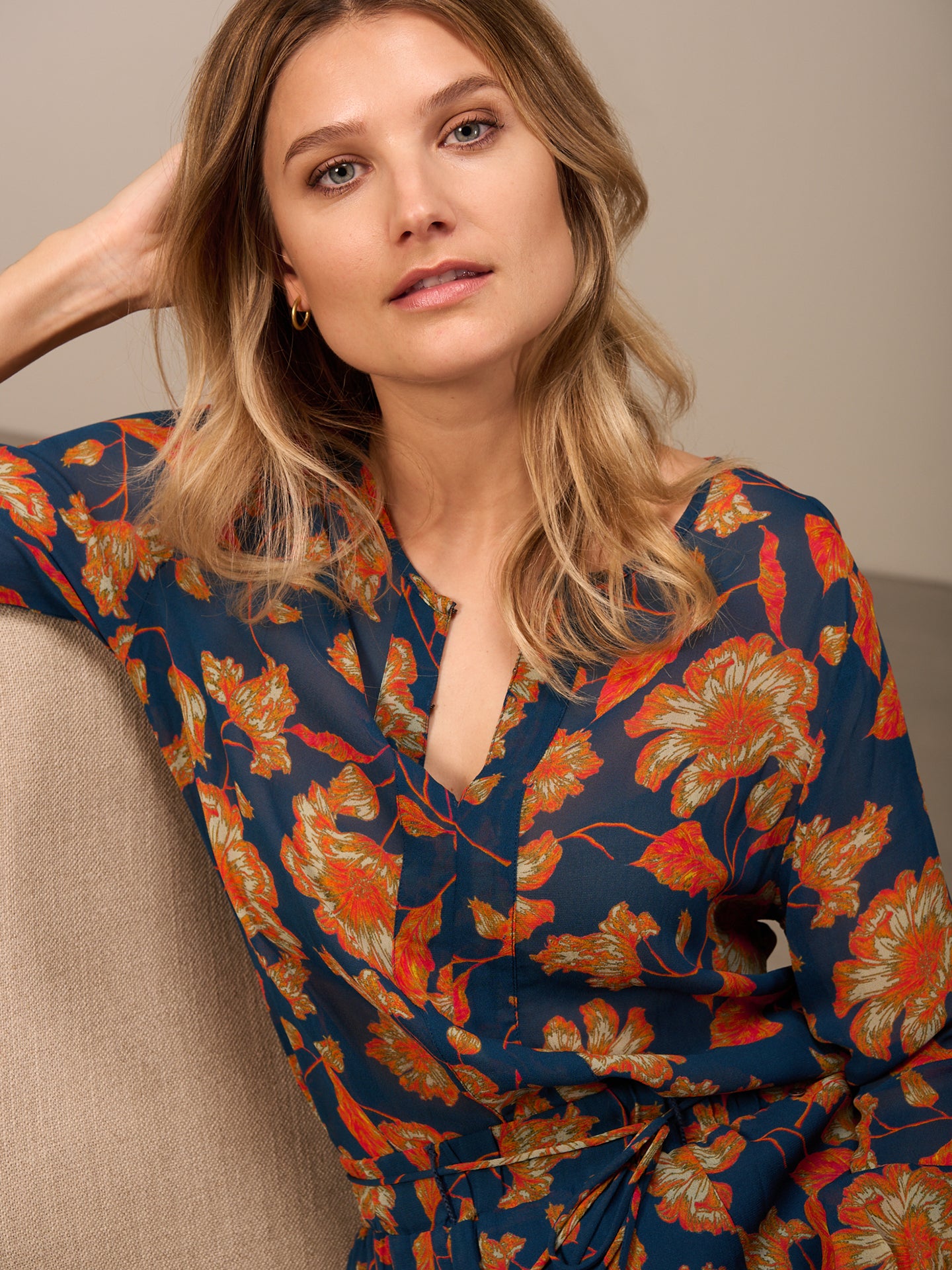 Round-neck blouse