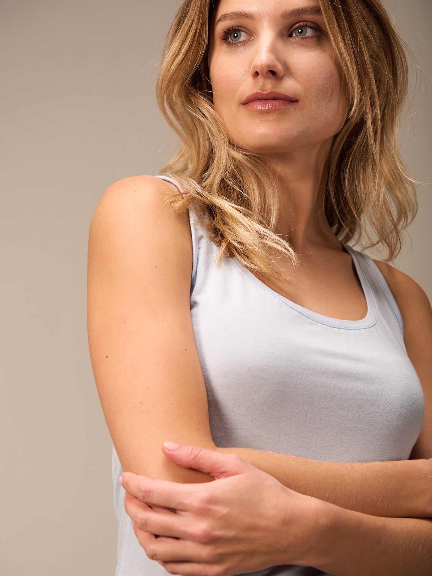 Top with wide straps