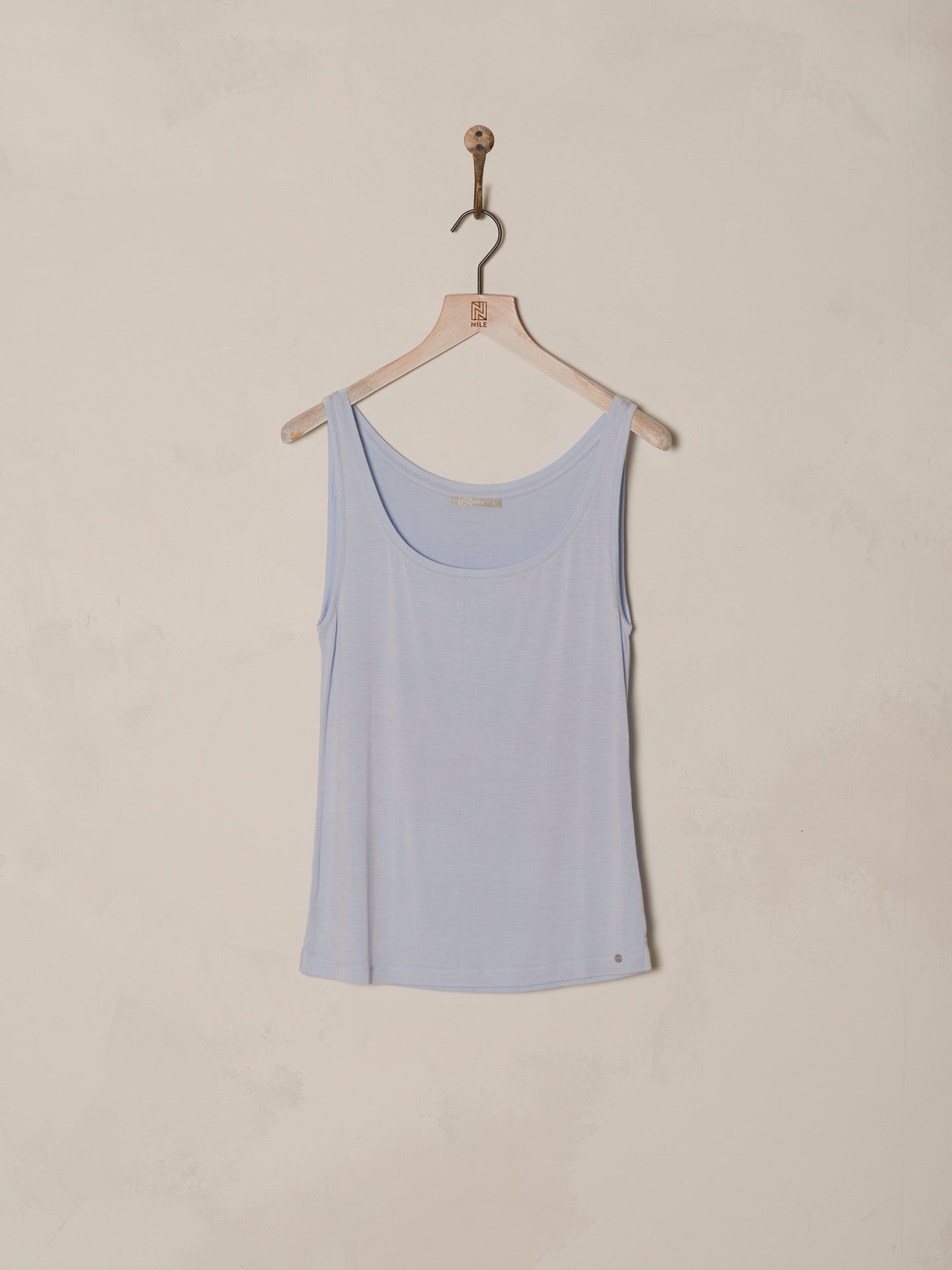Top with wide straps