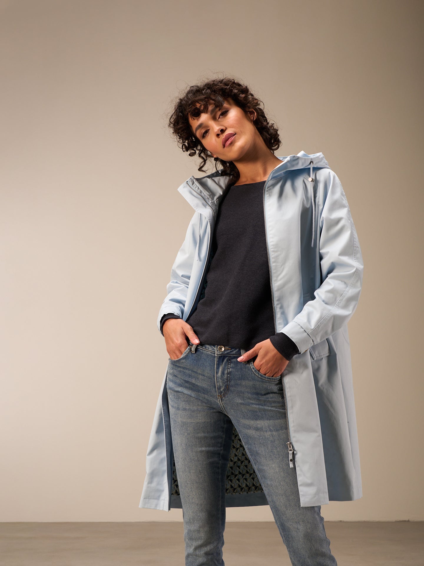 Water-repellent coat