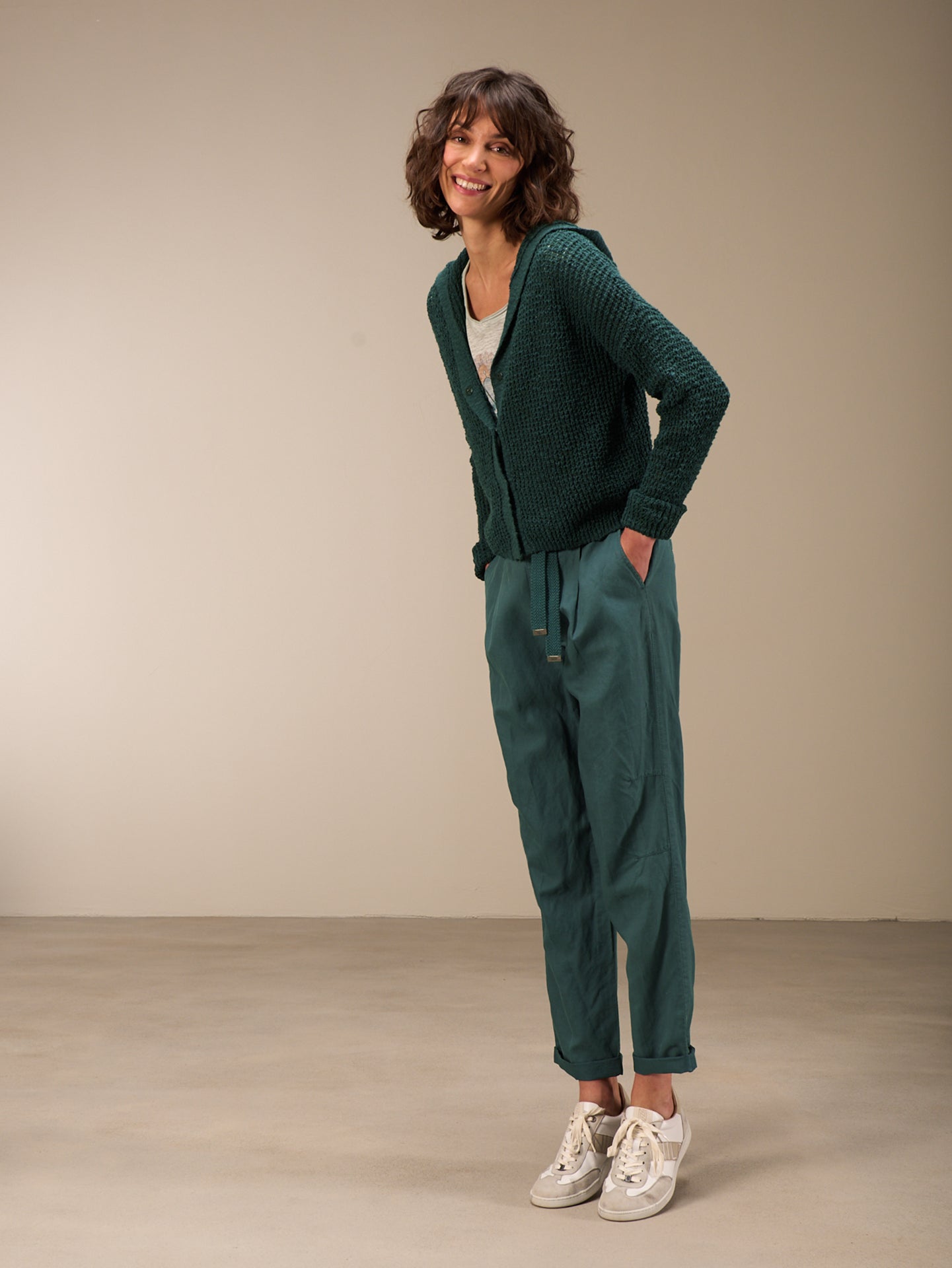 Strickjacke mit Kapuze