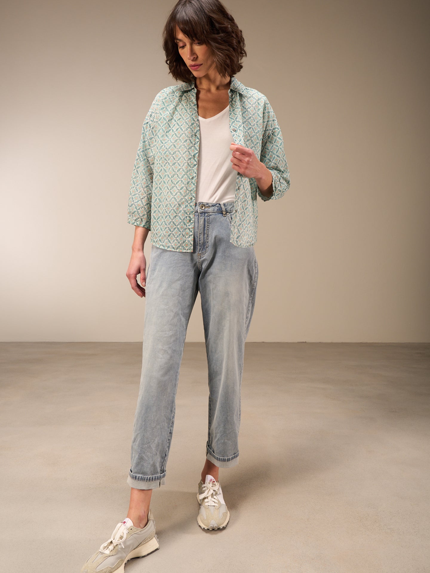 Blouse with button placket