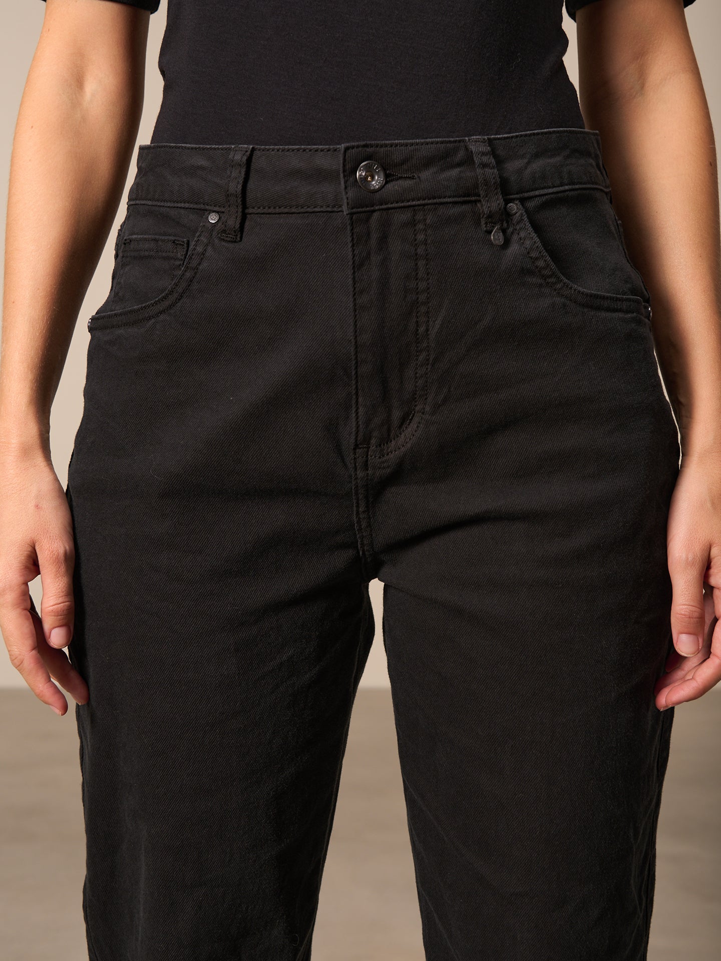 Pantaloni barrel fit