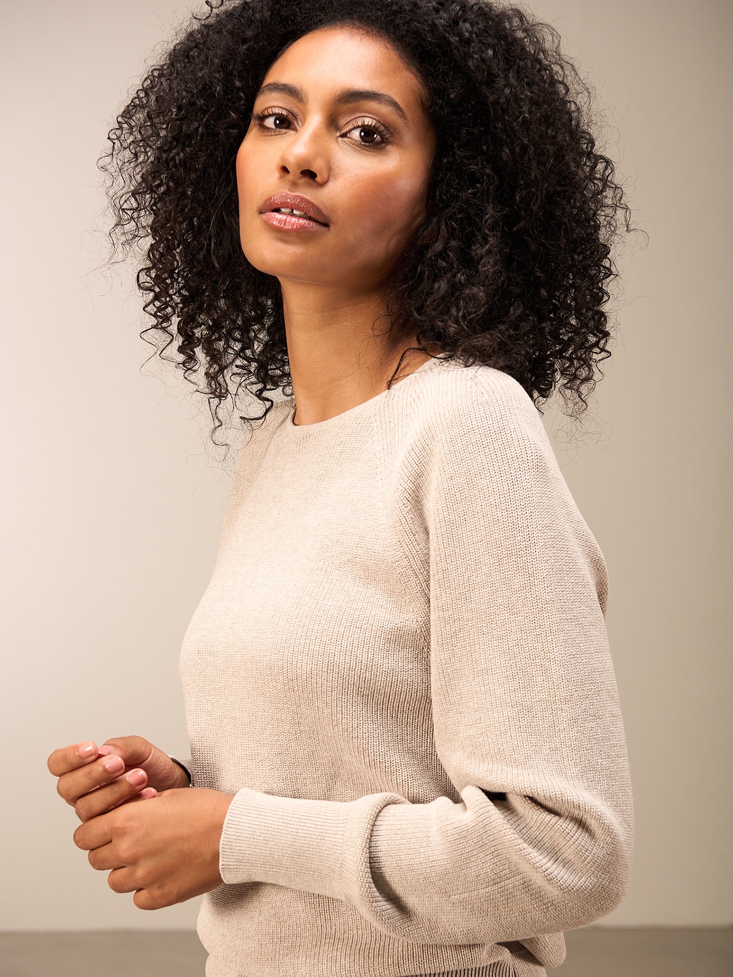 Pullover mit Rundauschnitt