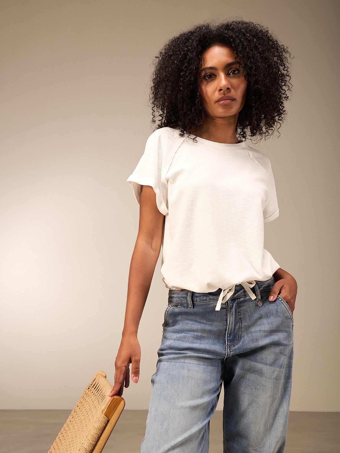 Maglietta con maniche raglan