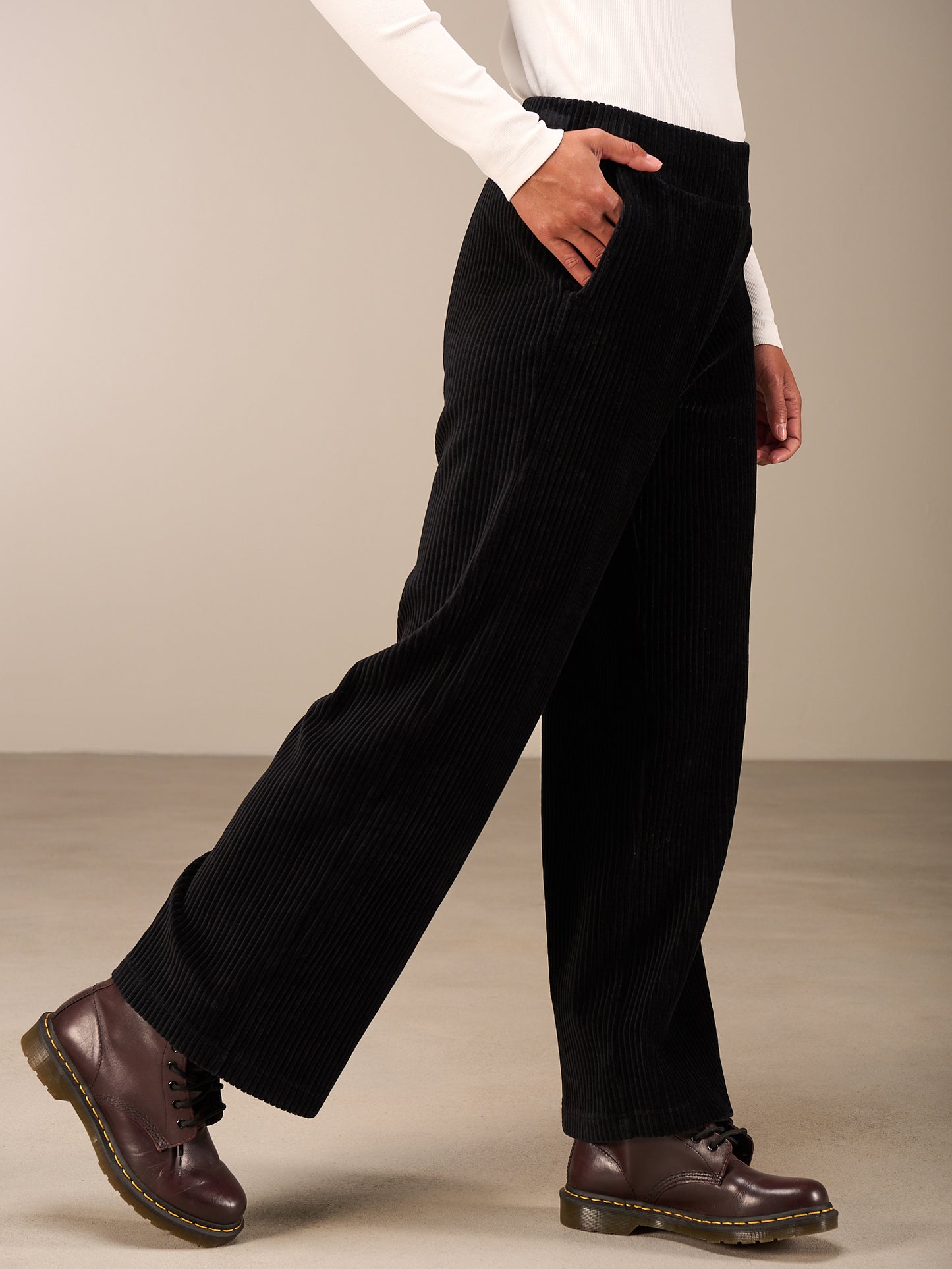 pantalon en velours côtelé