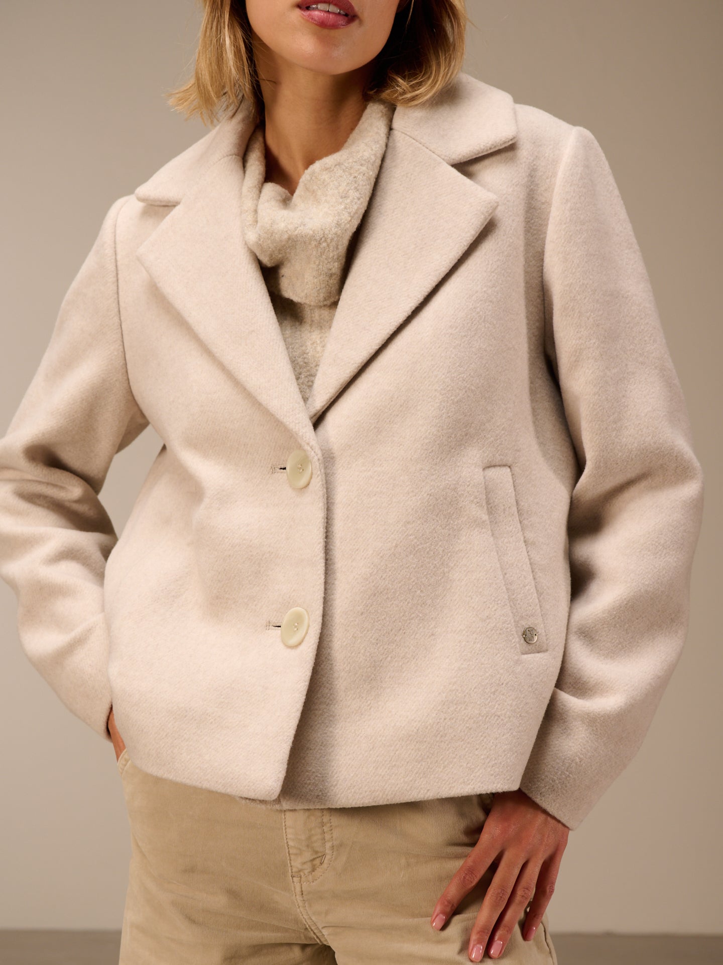 Jacke mit Reverskragen