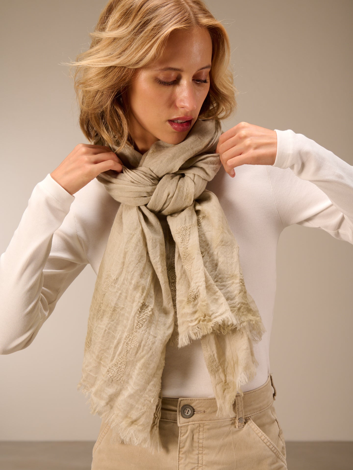 Wool scarf