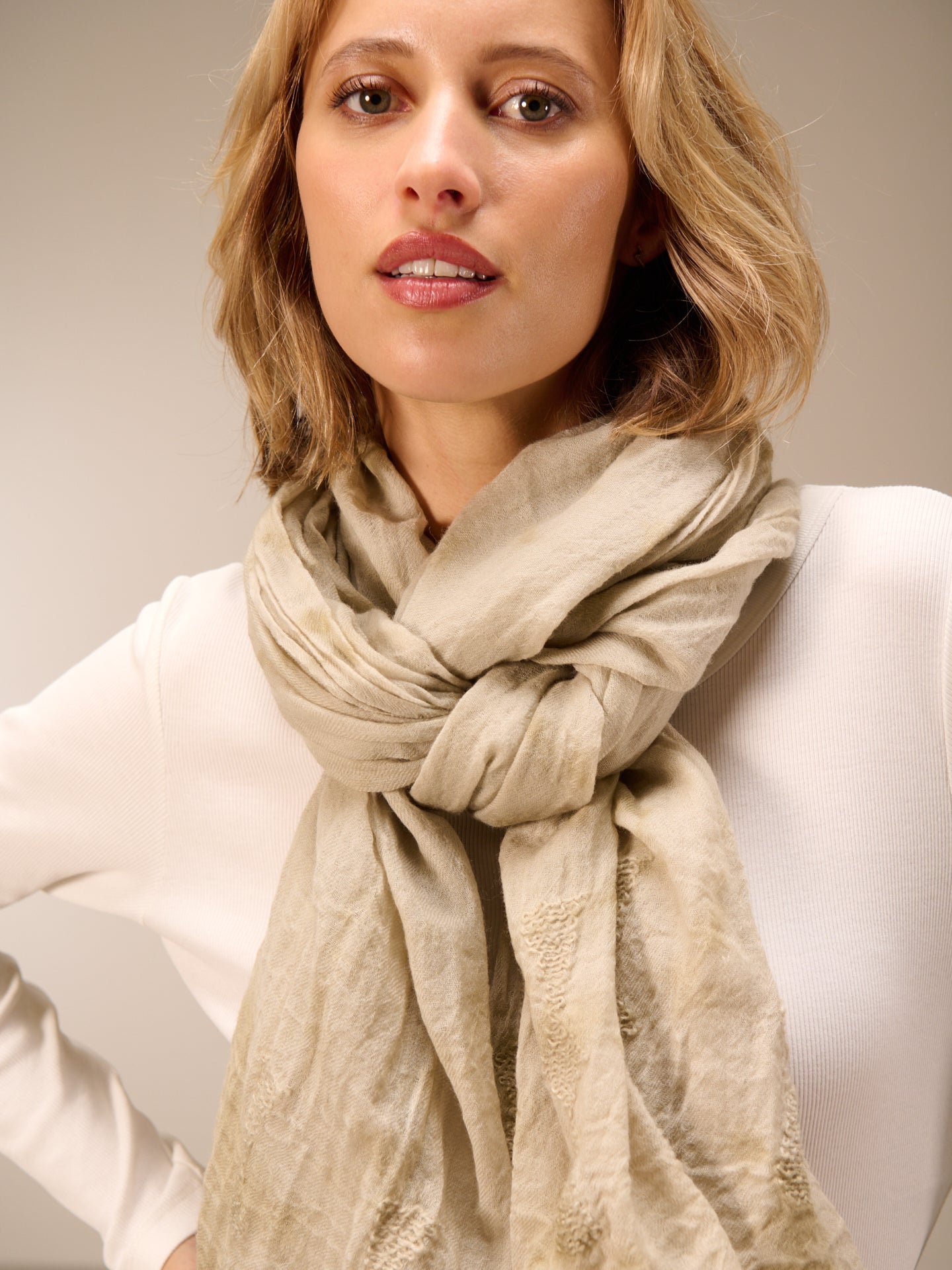 Wool scarf
