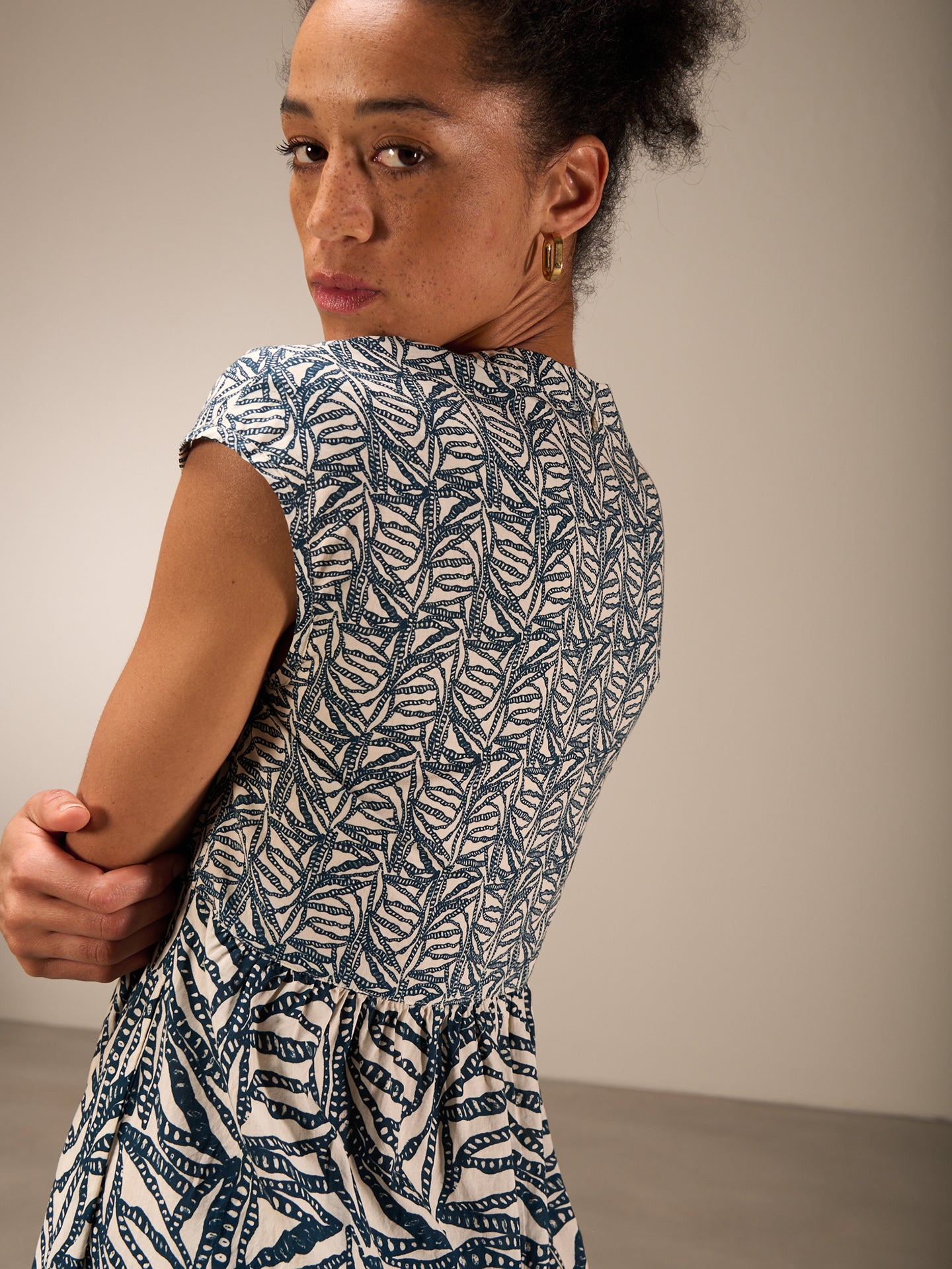V-neck dress
