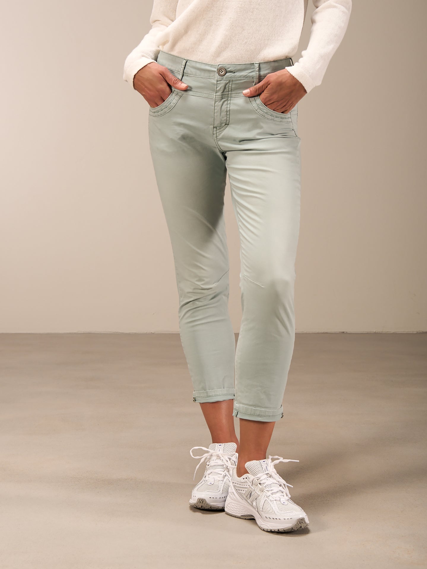 pantalon tapered