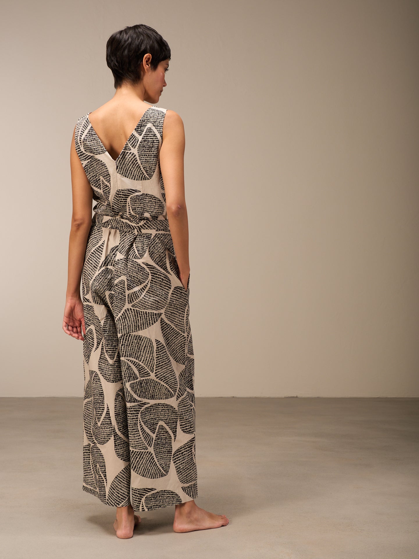 Jumpsuit with belt