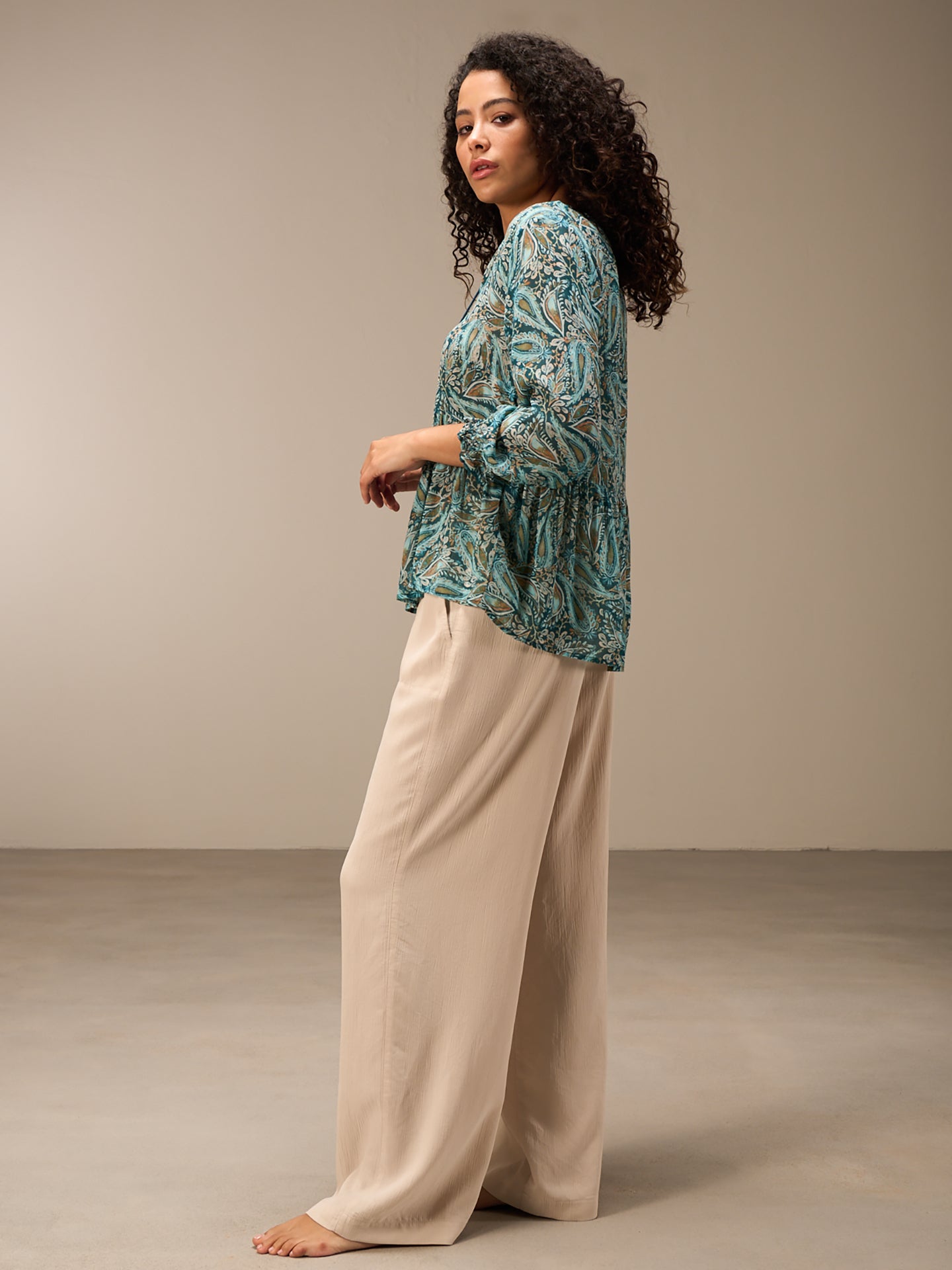 blouse à volants