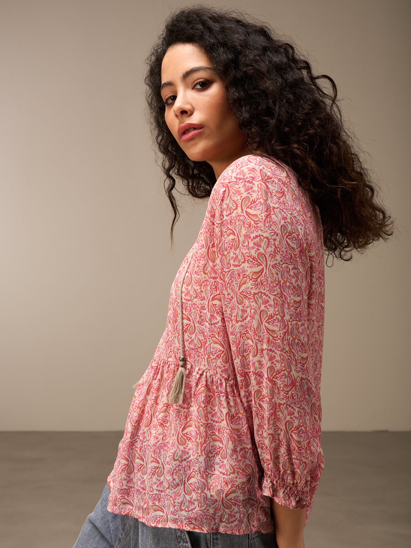 blouse à volants
