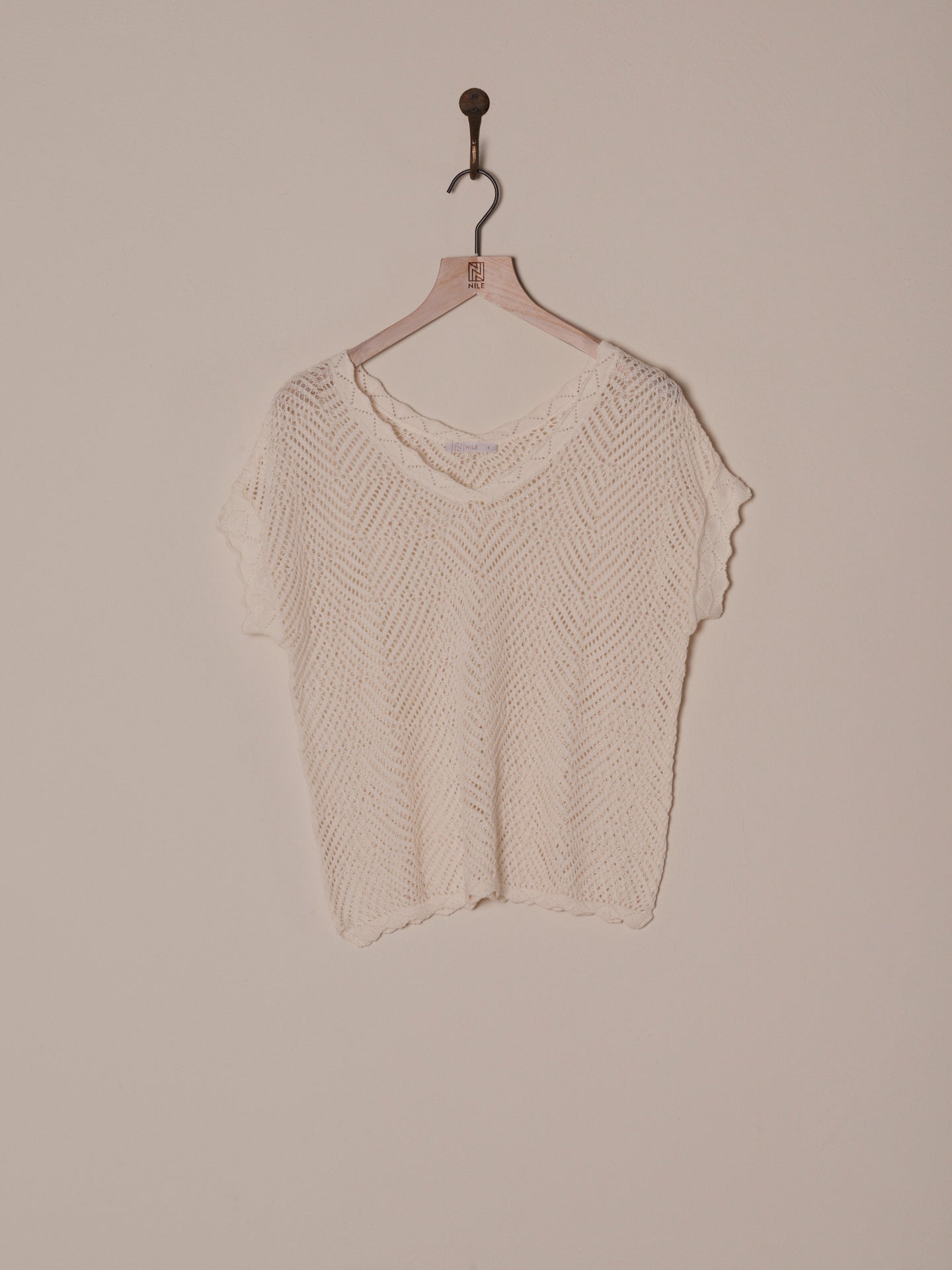 Knitted sweater vest