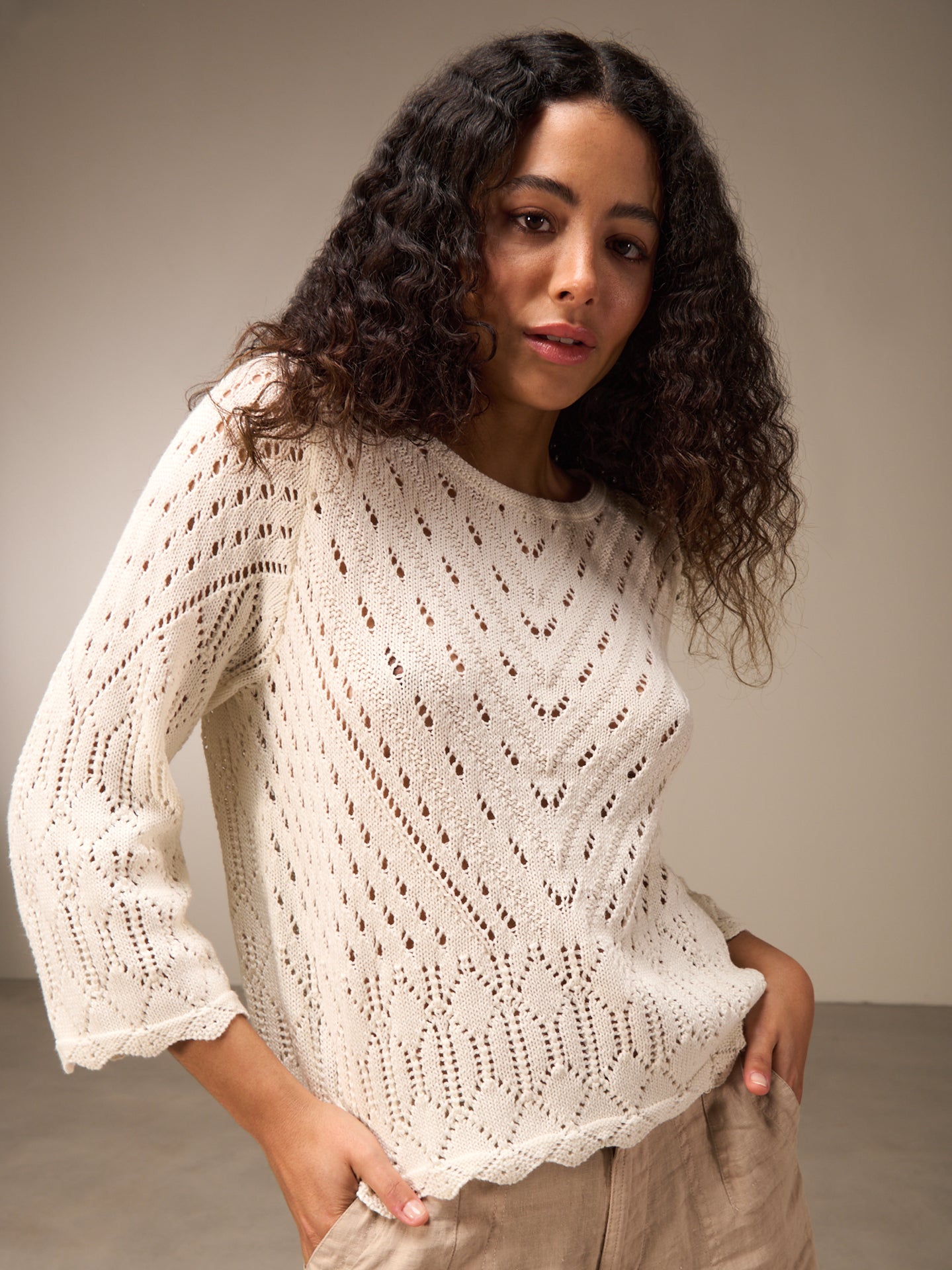 pull en mailles ajourée