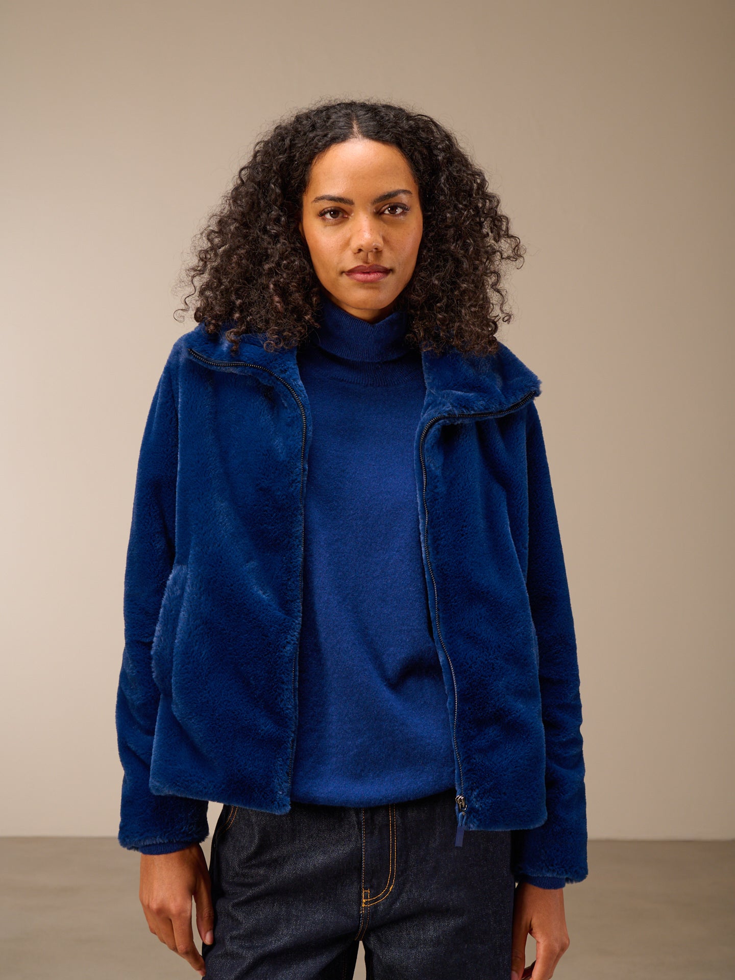 veste en fausse fourrure