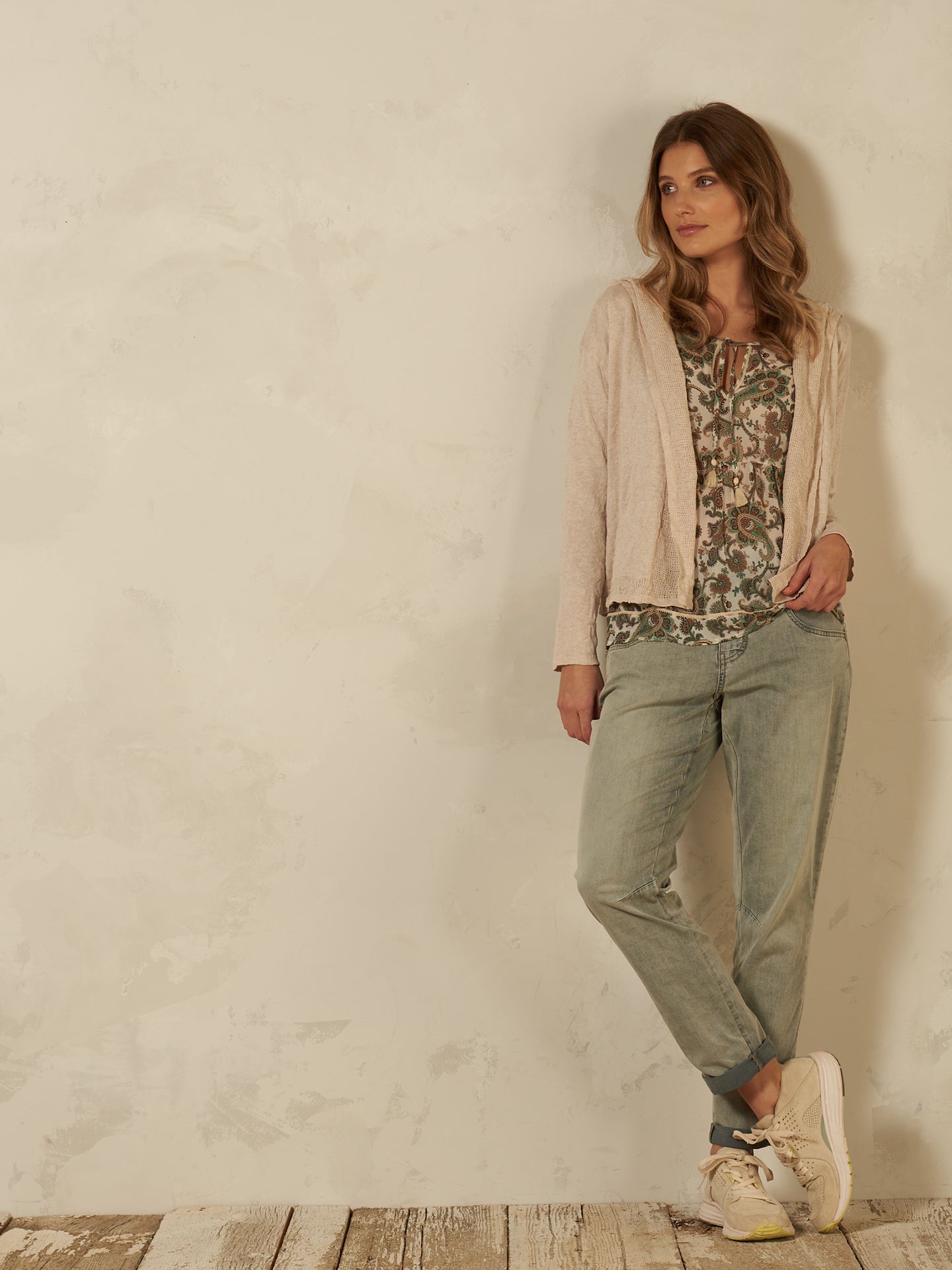 Giacca in maglia con cappuccio