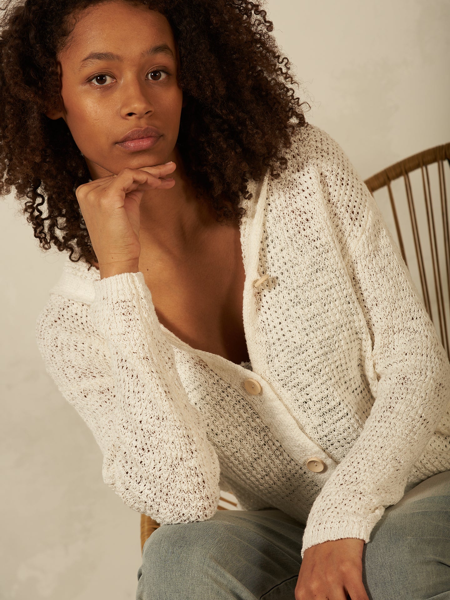 Strickjacke mit Kapuze