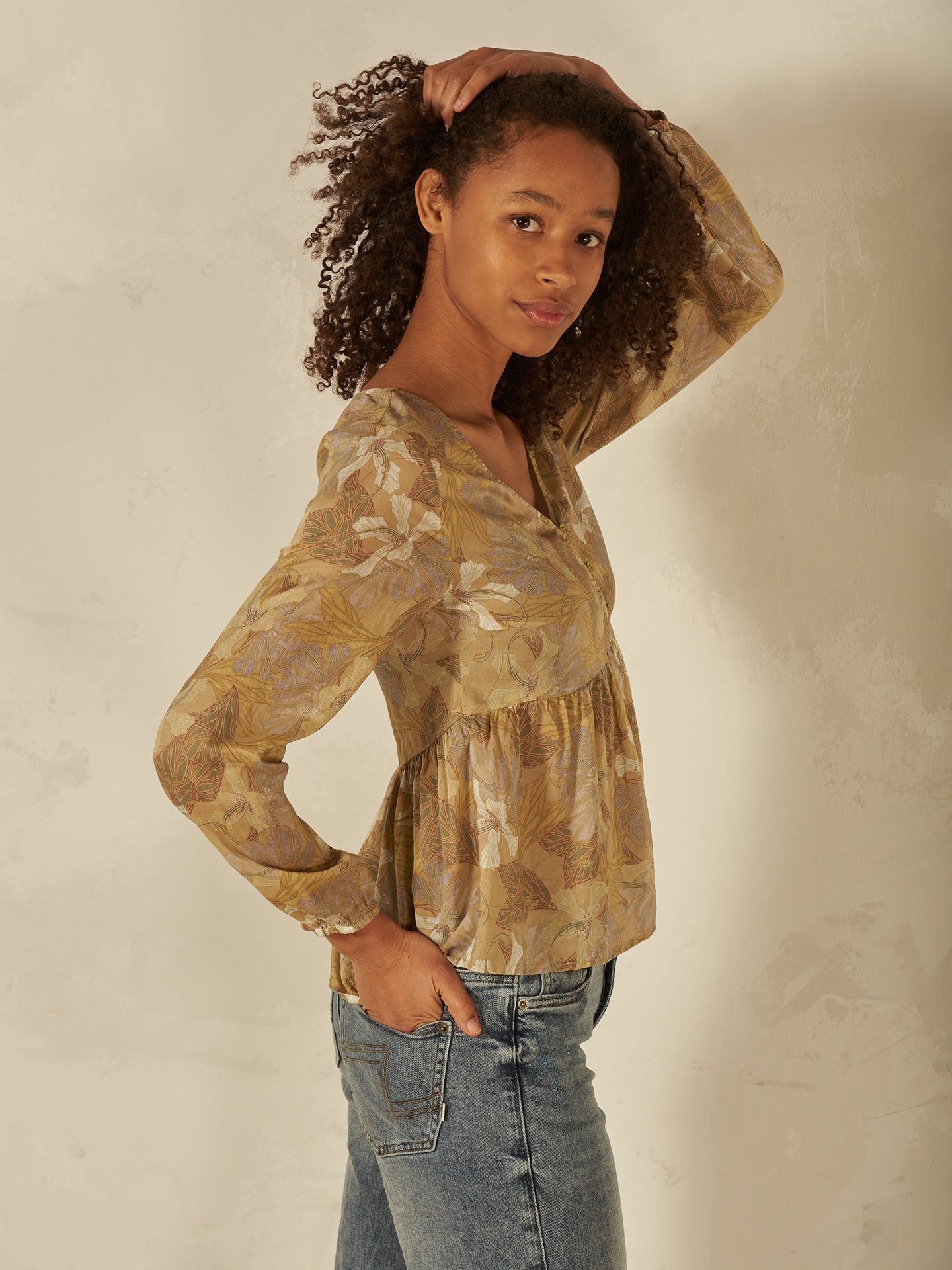 Bluse mit Volant