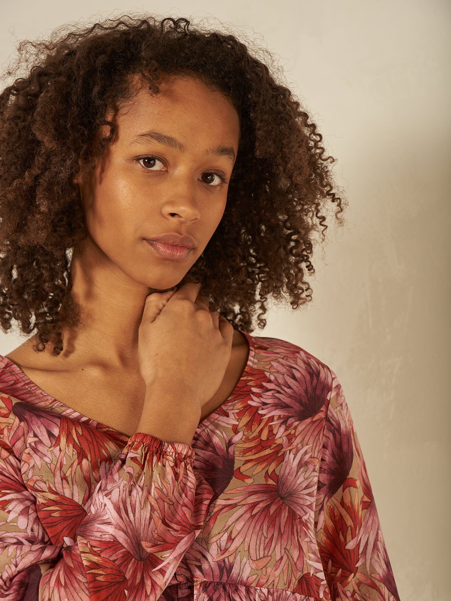 Bluse mit Volant