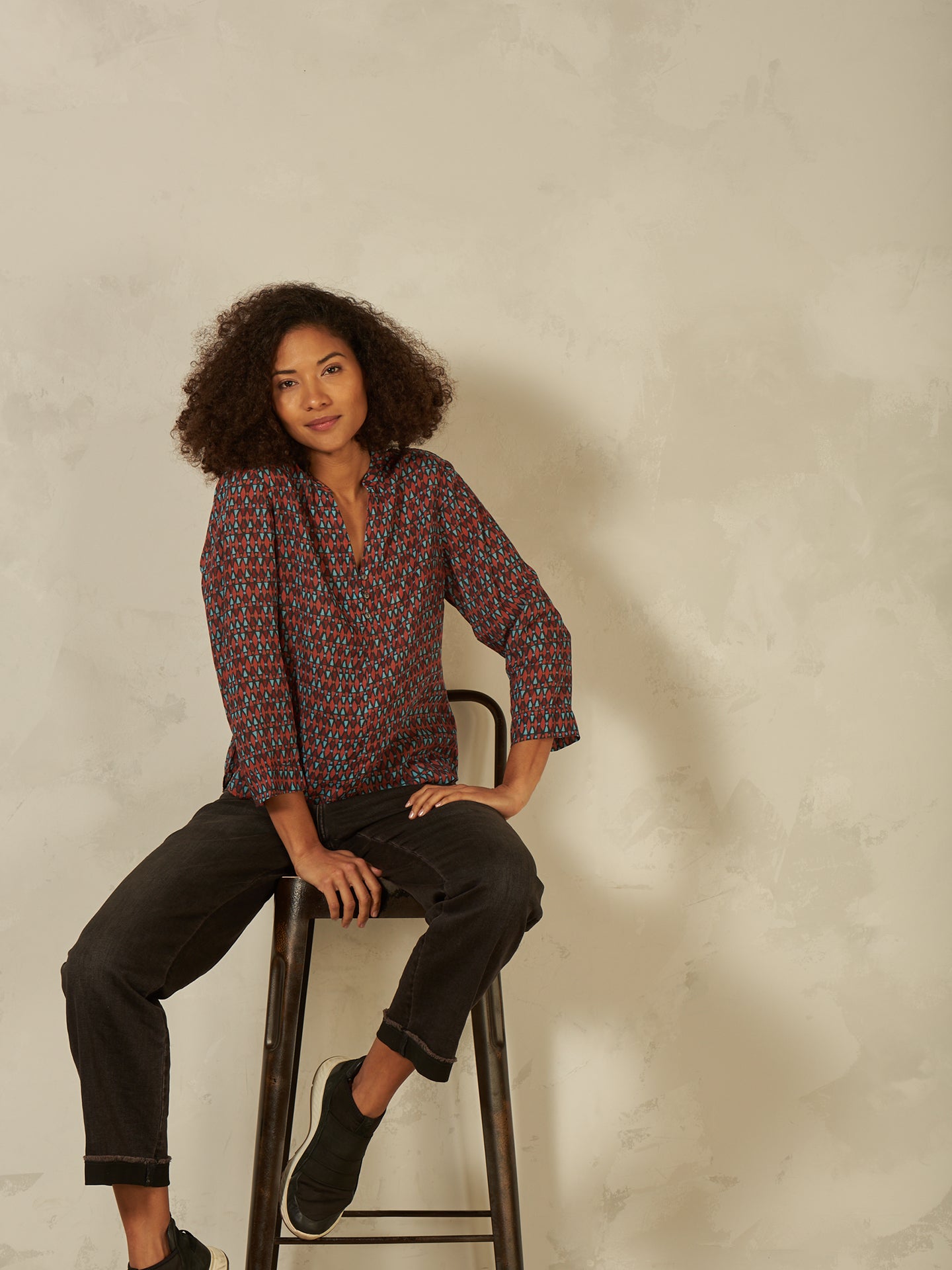 Blusa a maniche lunghe