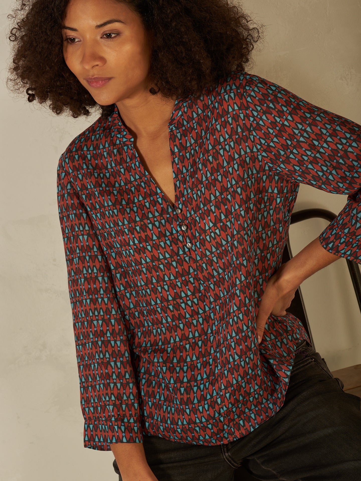 Blusa a maniche lunghe