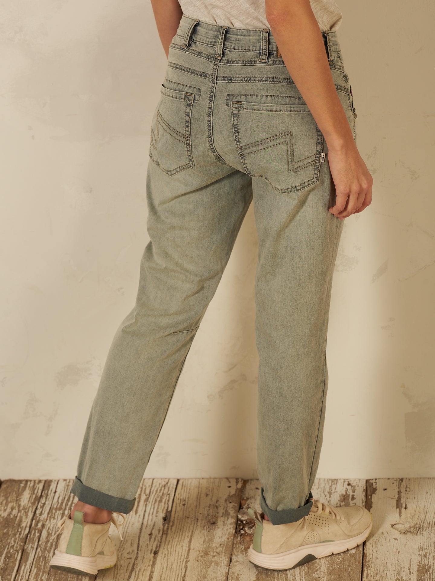 Tapered pants