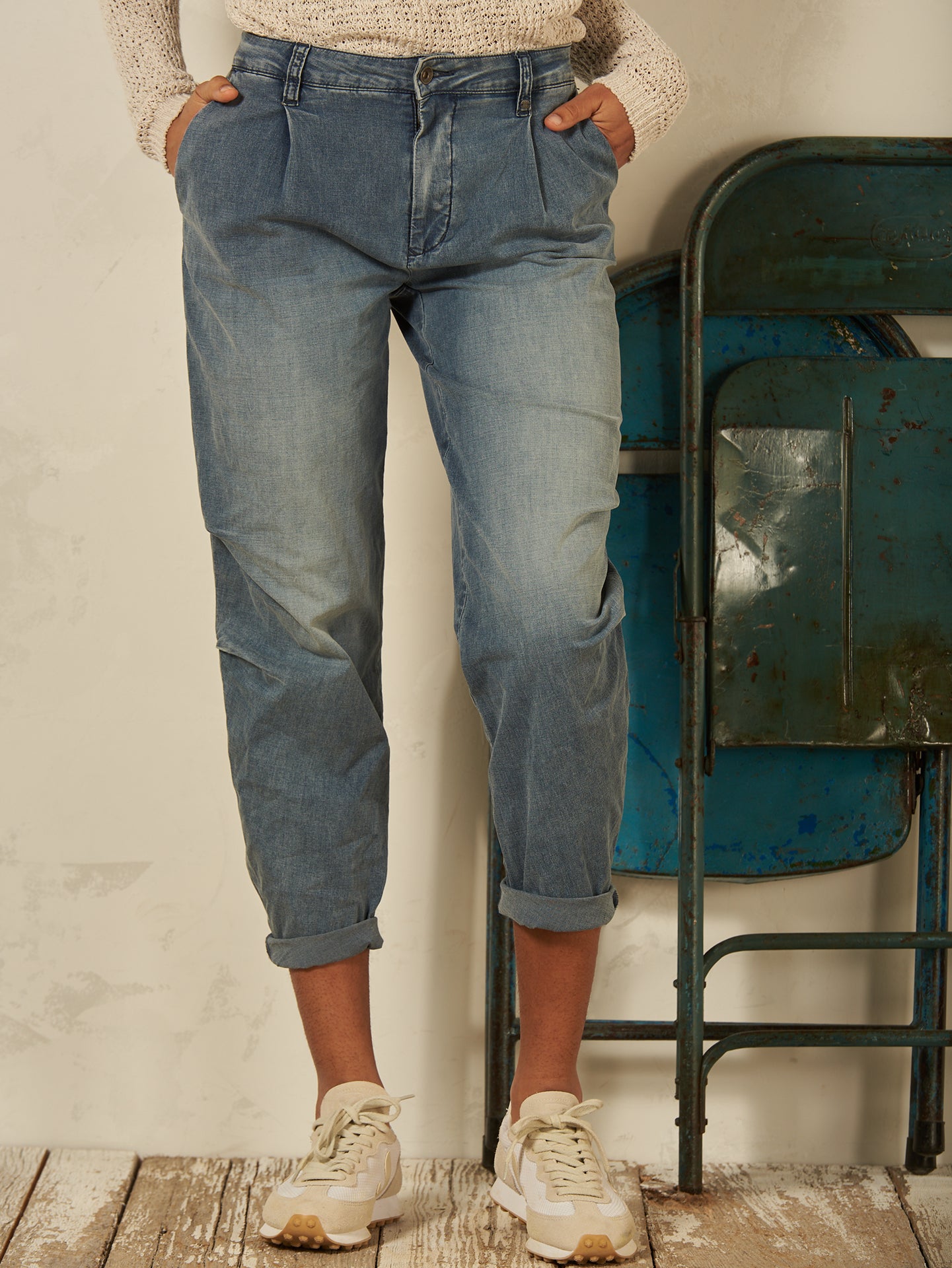Pantaloni barrel fit