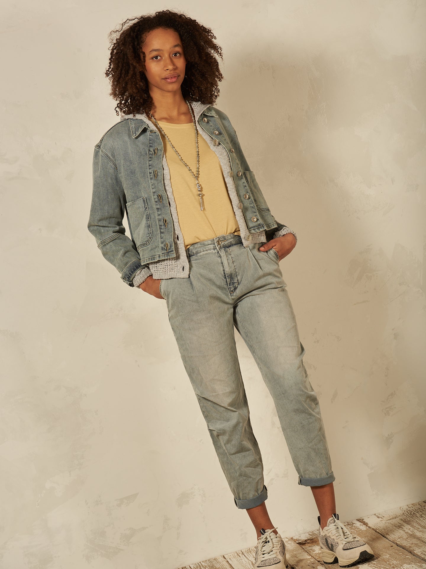 Pantaloni barrel fit