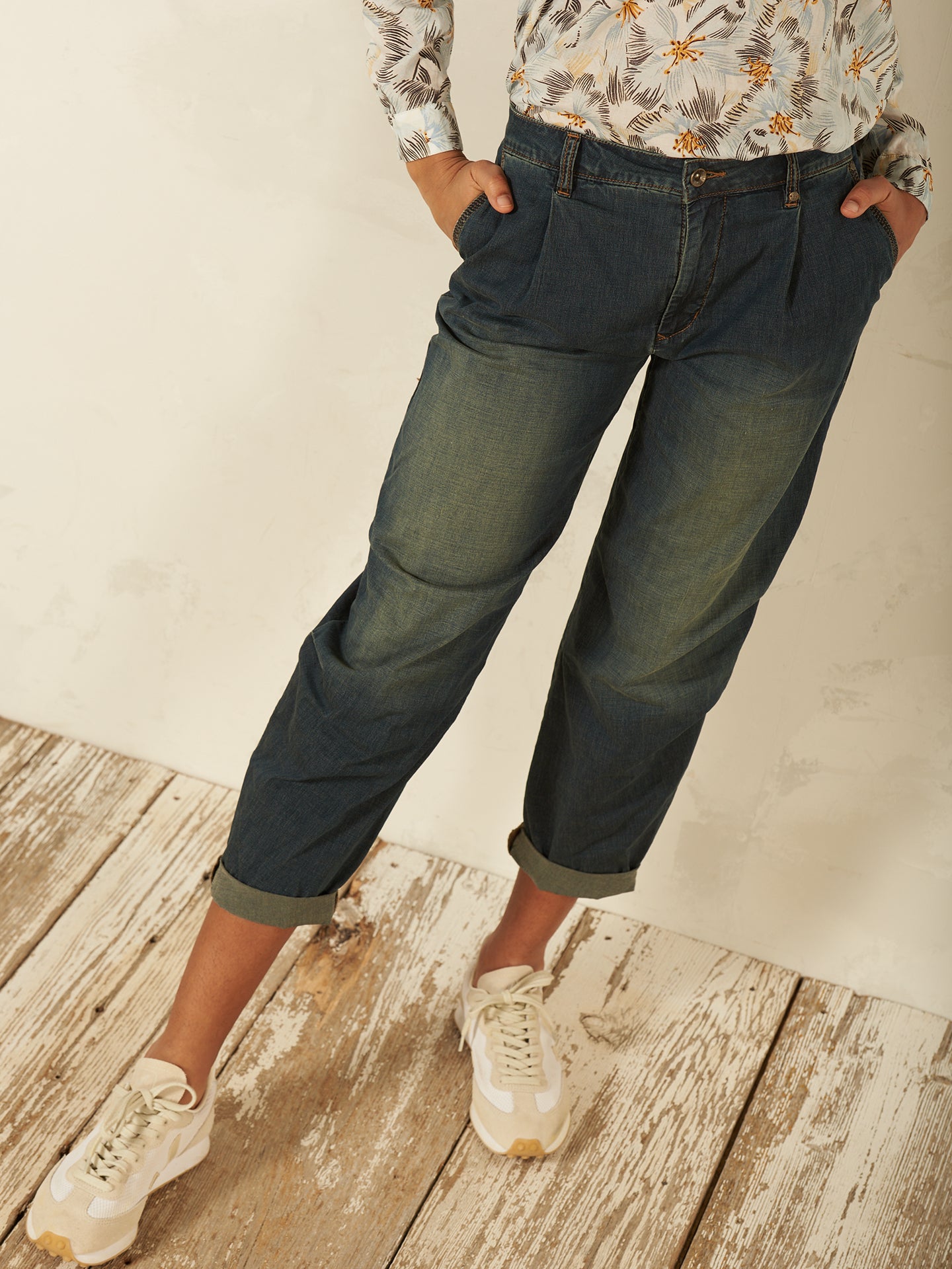 Pantaloni barrel fit