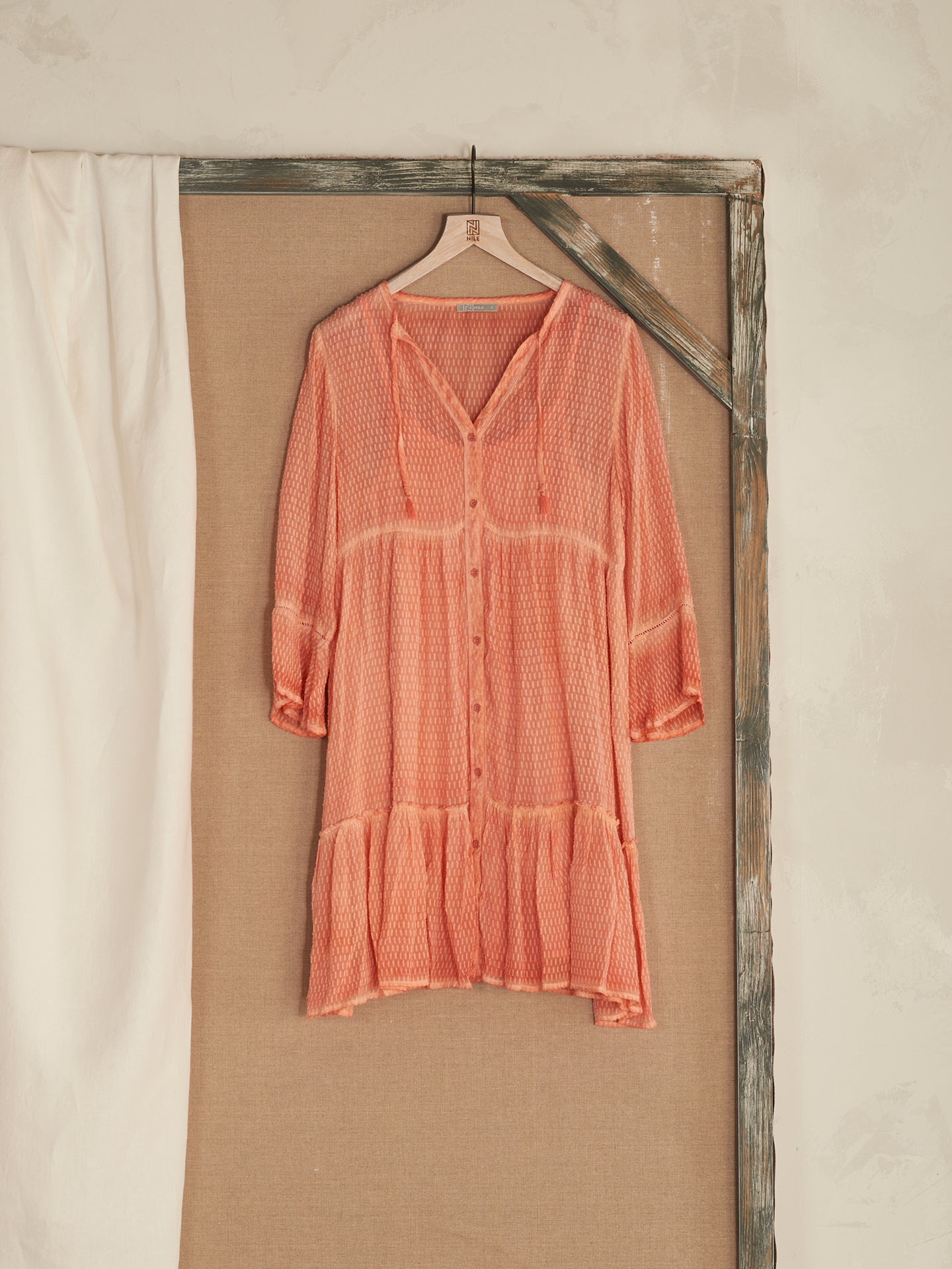 Kleid mit Volant