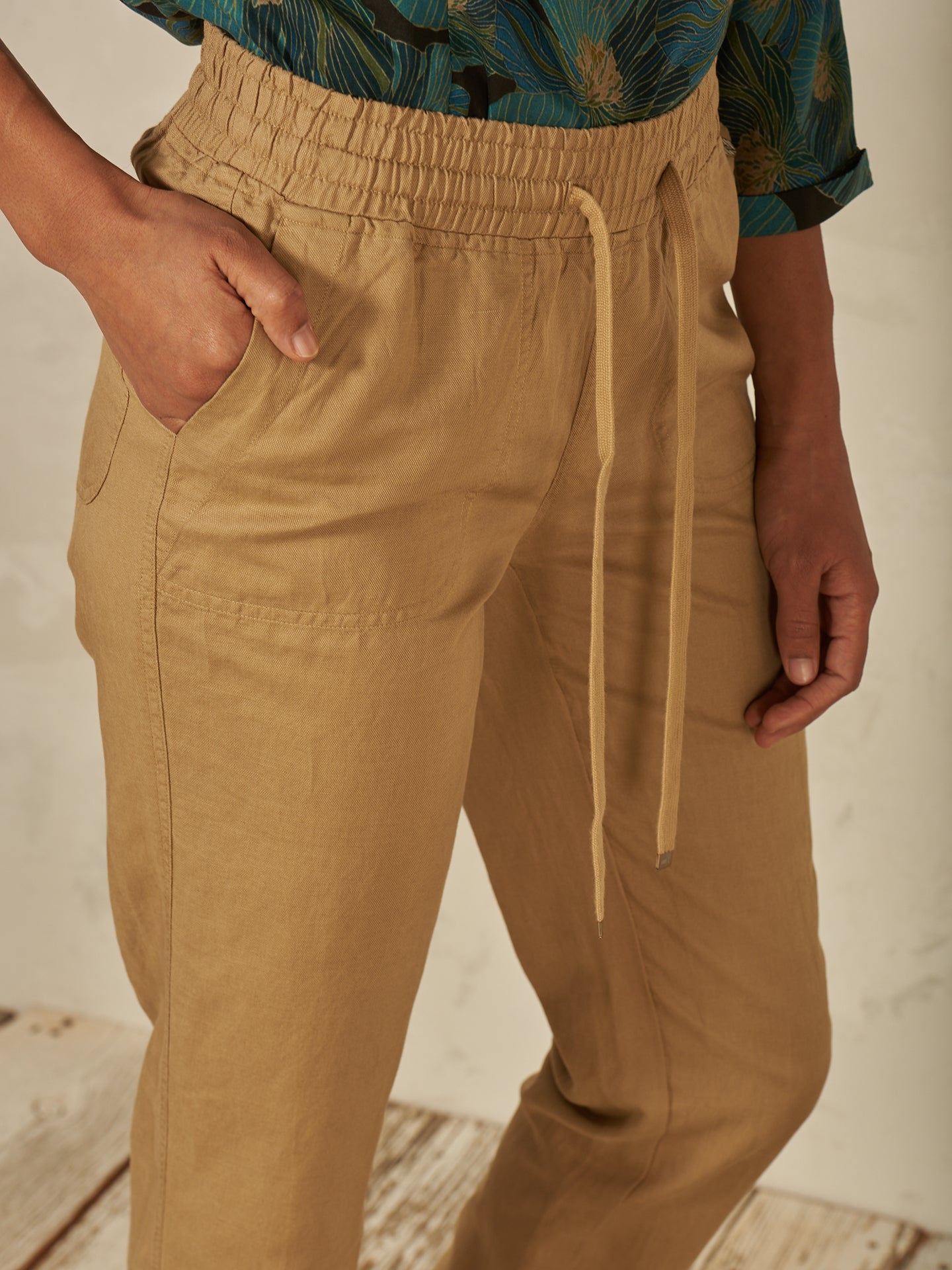 Hose mit Leinen