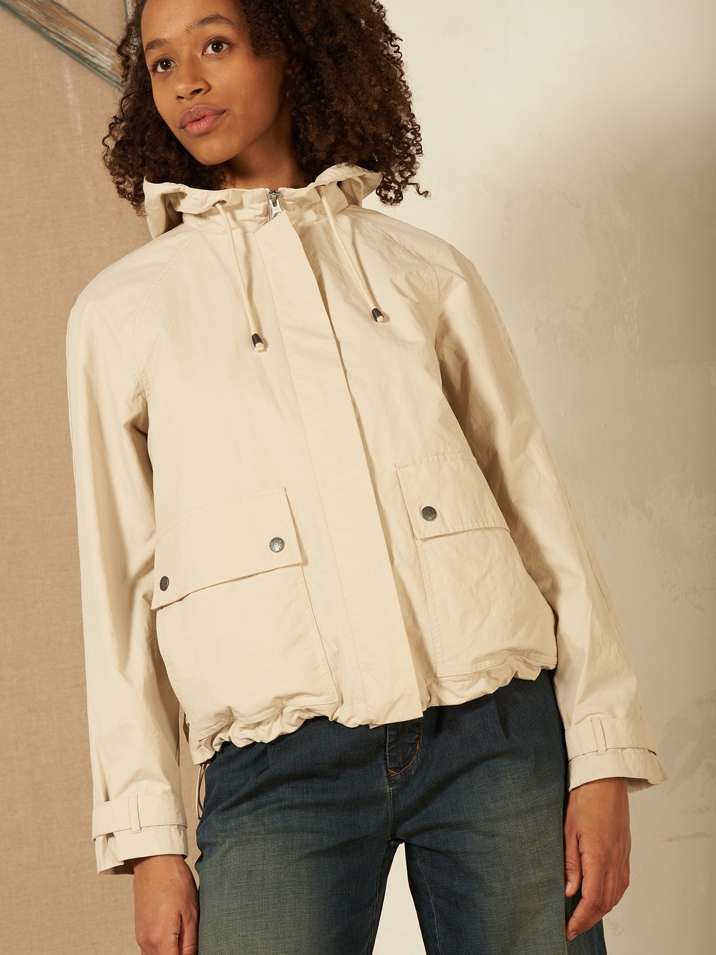 Jacke mit Kapuze
