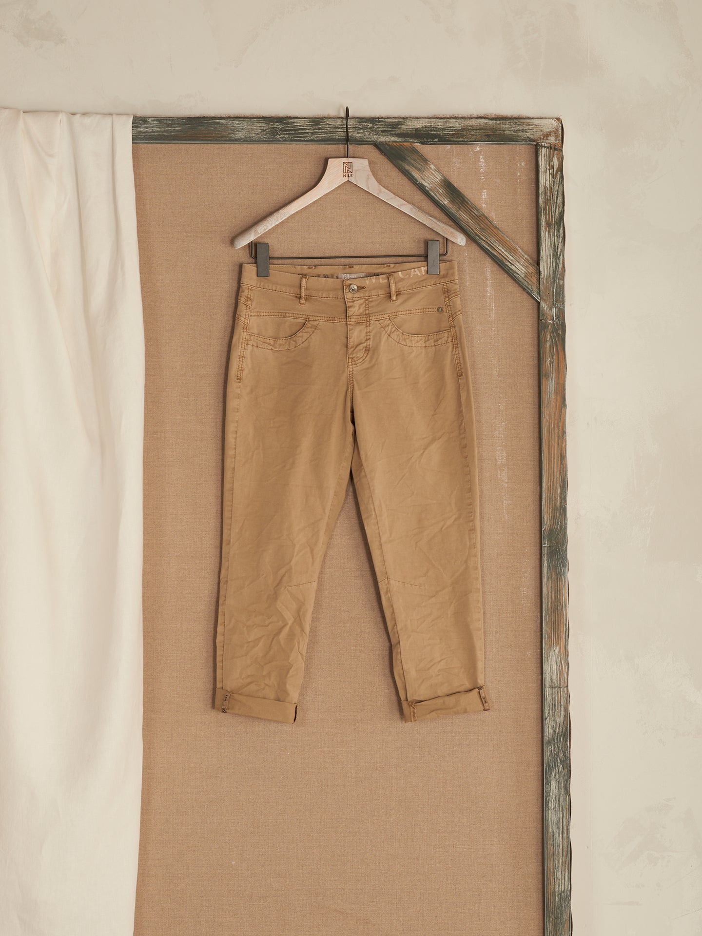 Pantaloni affusolati
