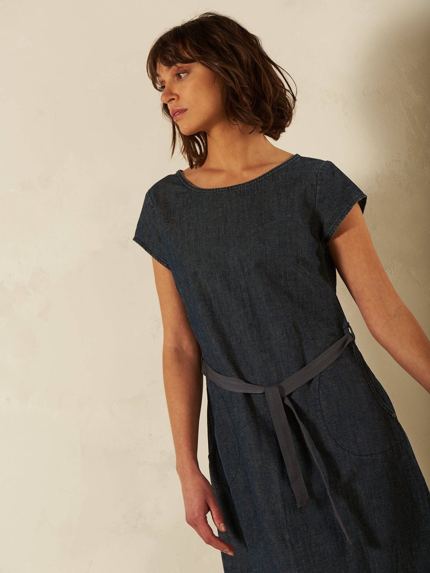 Vestito in misto lino