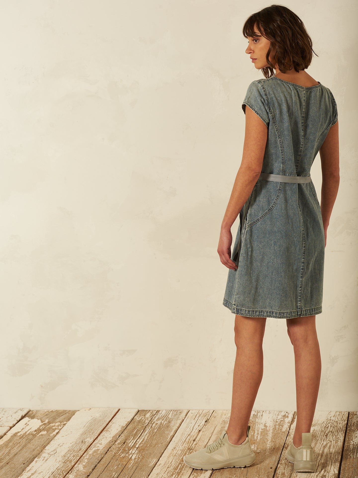 Vestito in misto lino