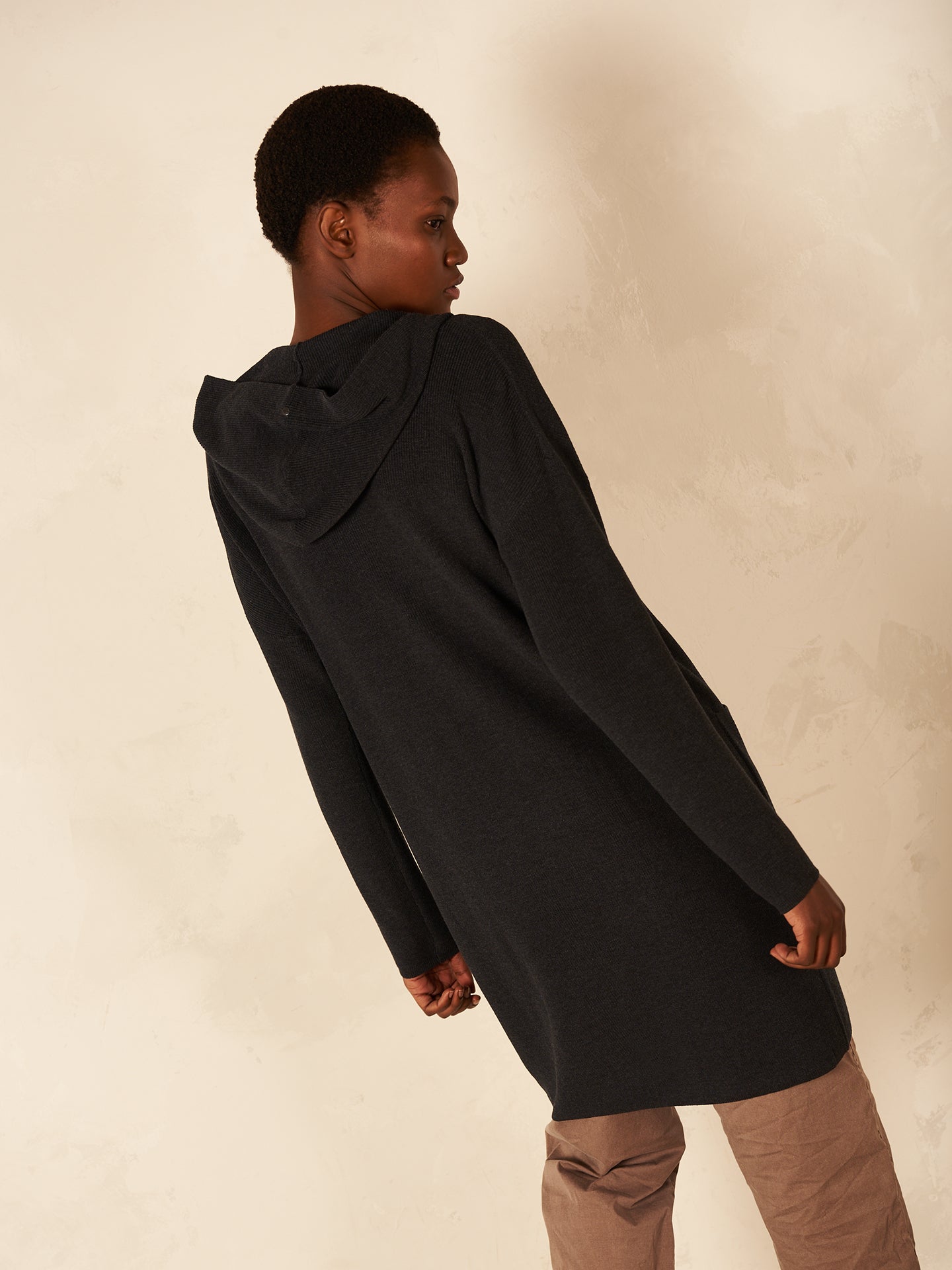 Strickjacke mit Kapuze