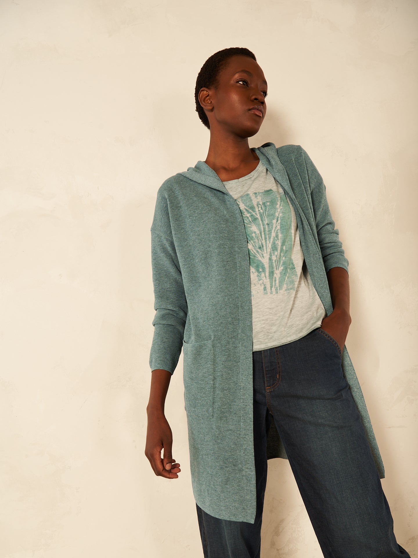 Strickjacke mit Kapuze