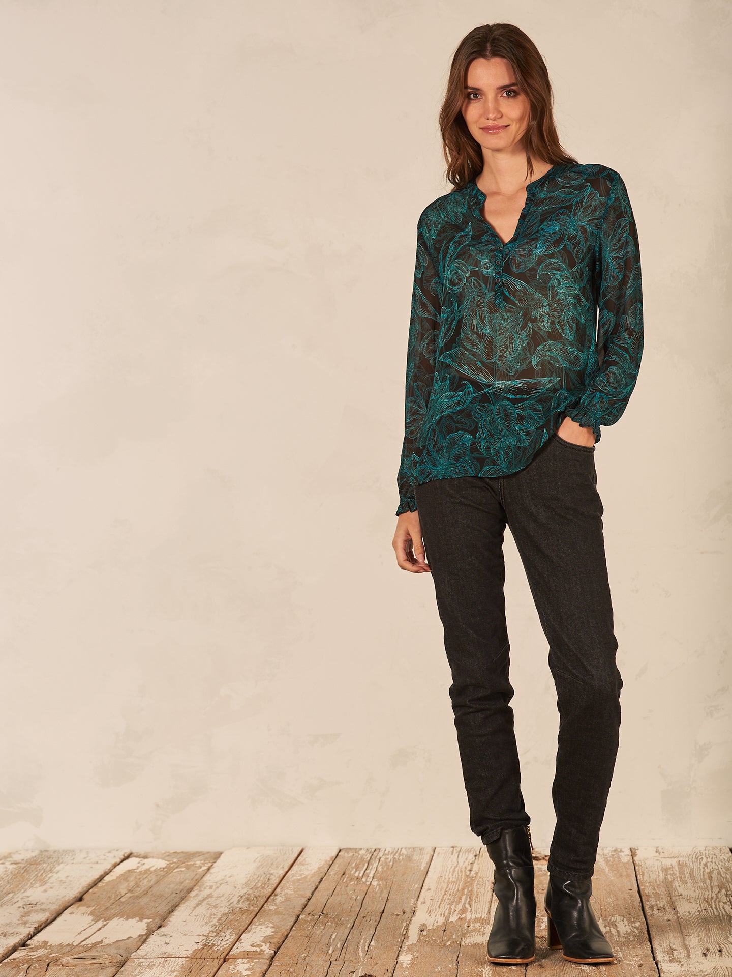 Bluse mit Knopfleiste