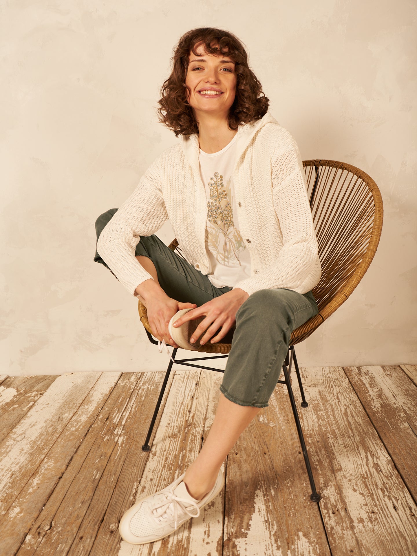 Strickjacke mit Kapuze