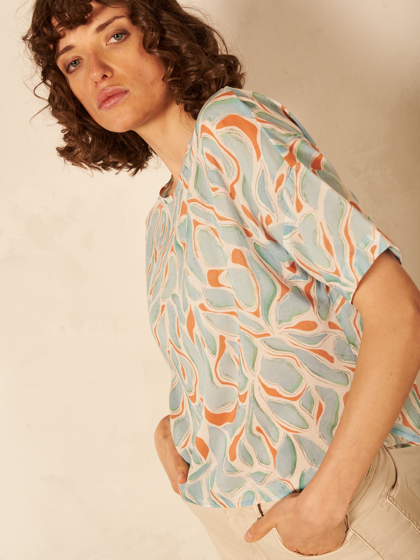 Bluse mit Rundhals