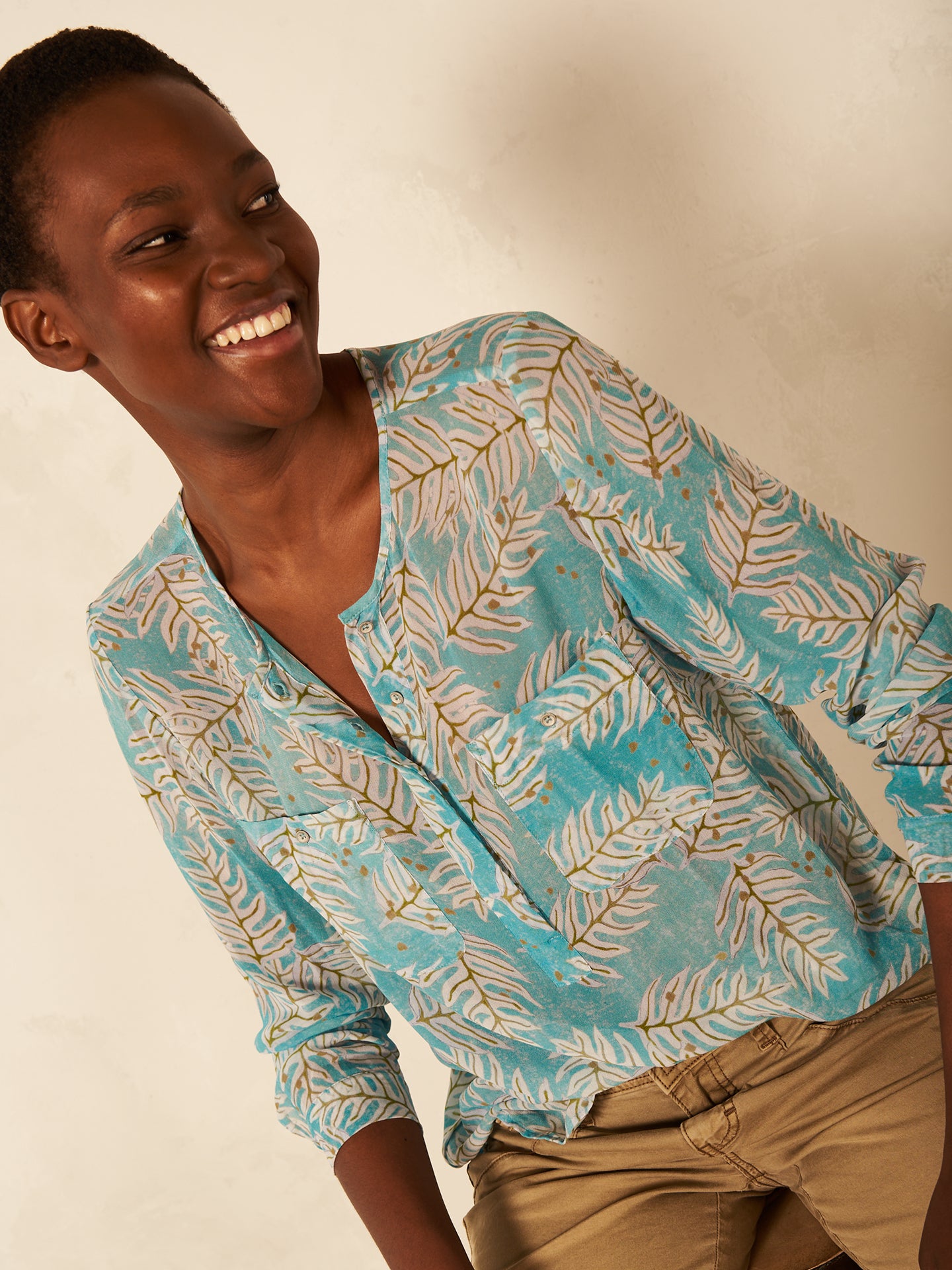 Bluse mit Knopfleiste