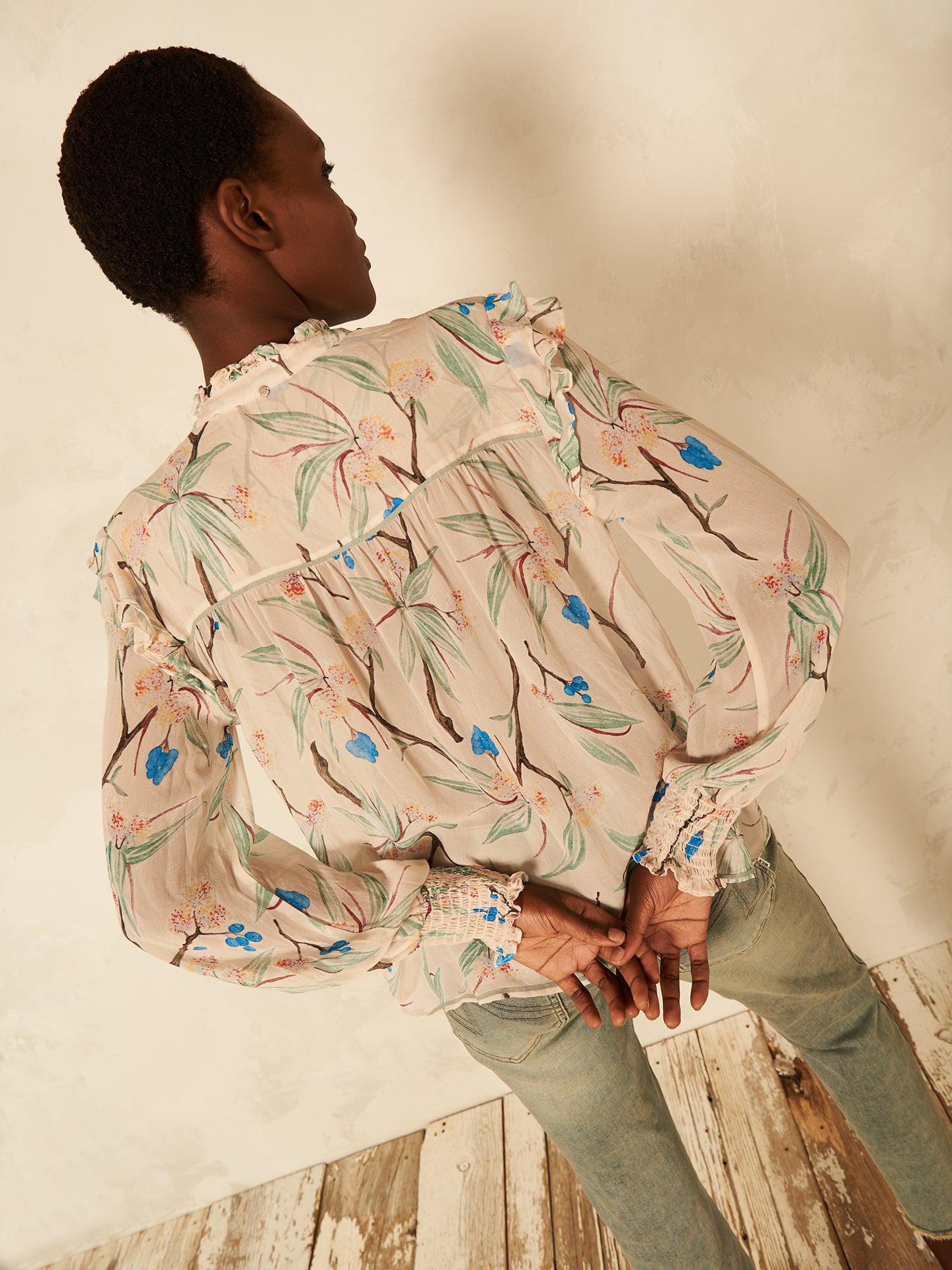 Bluse mit Rüschendetail