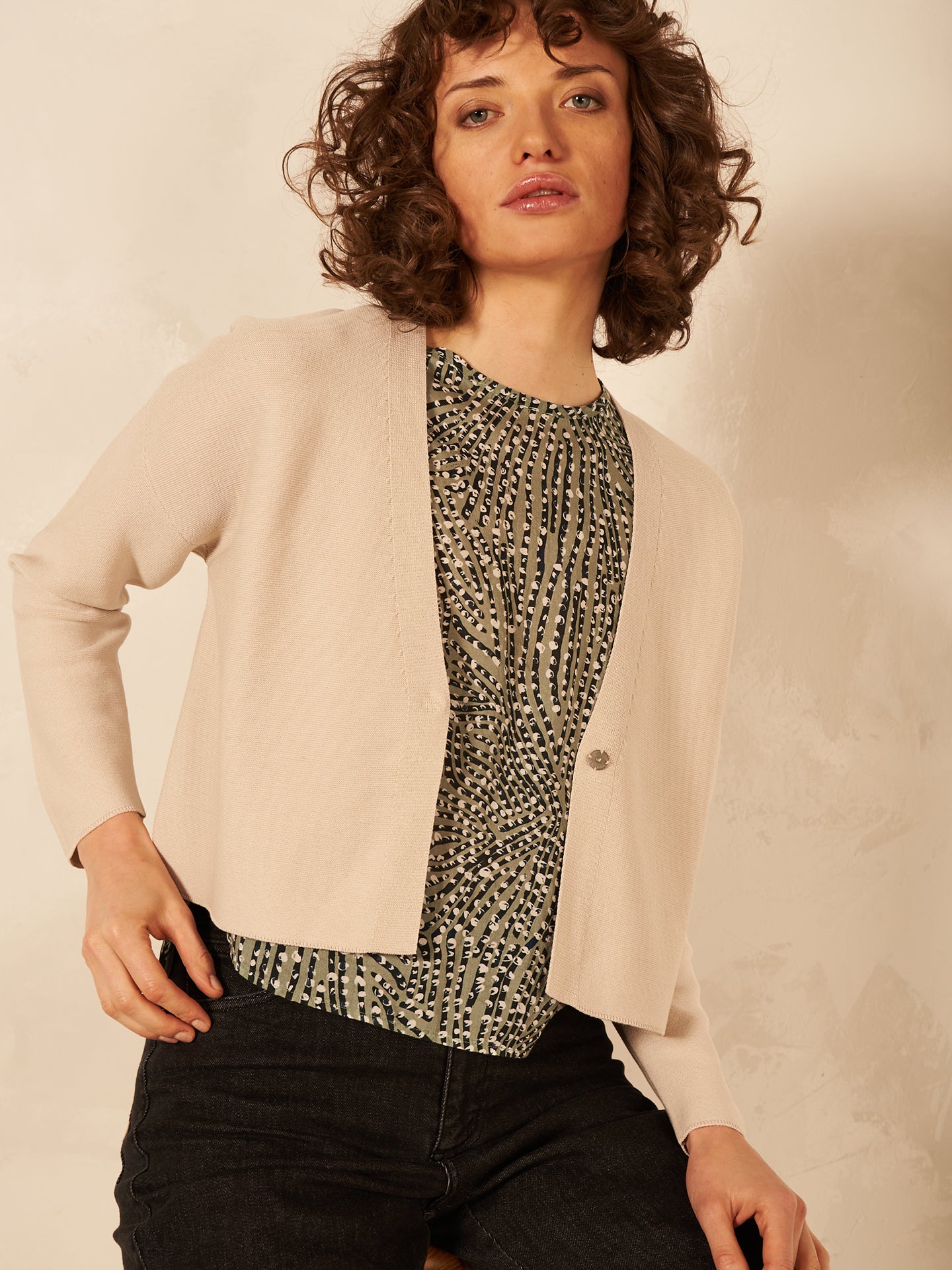 Giacca in maglia con scollo a V