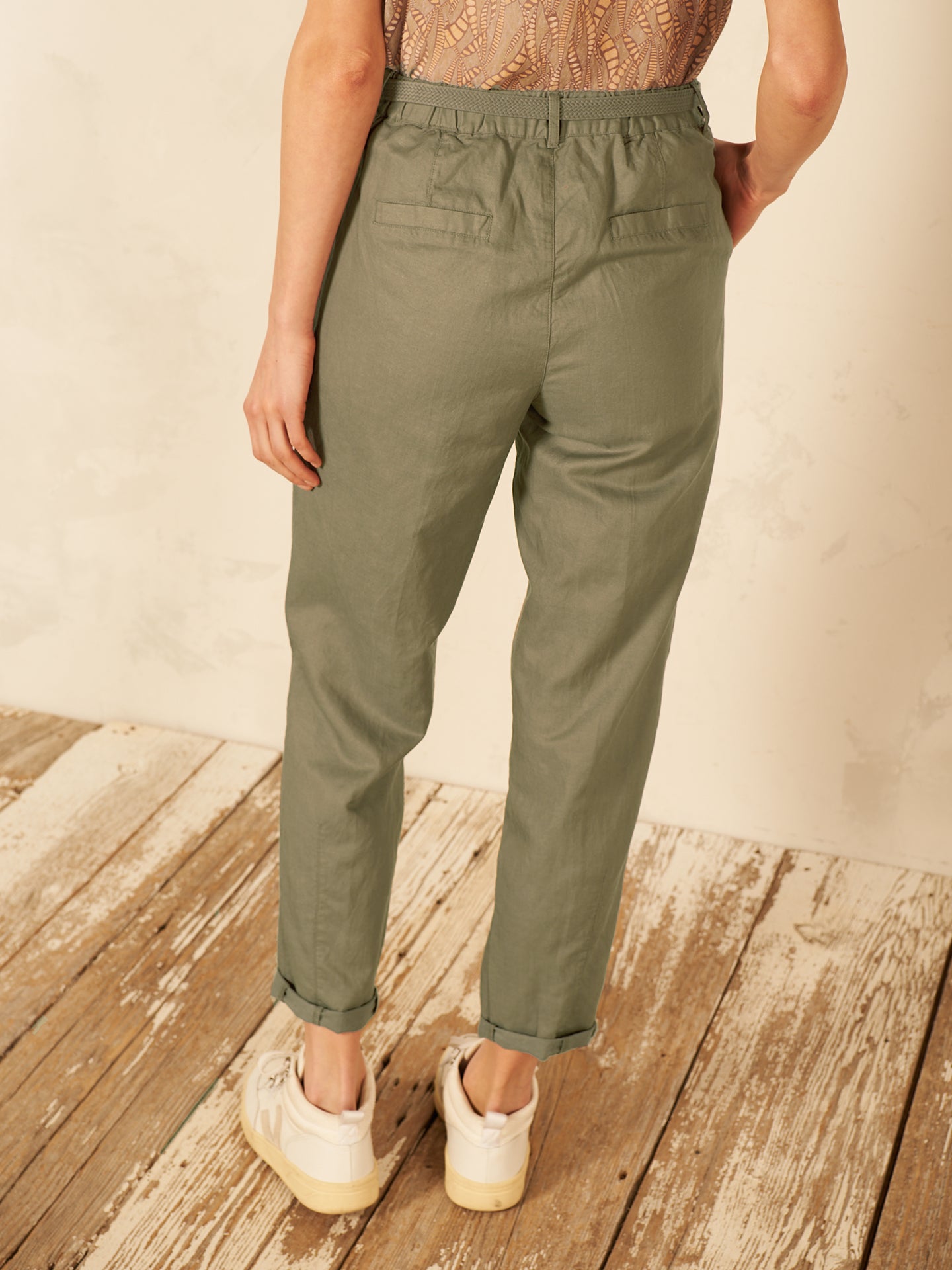 Pantaloni con cintura
