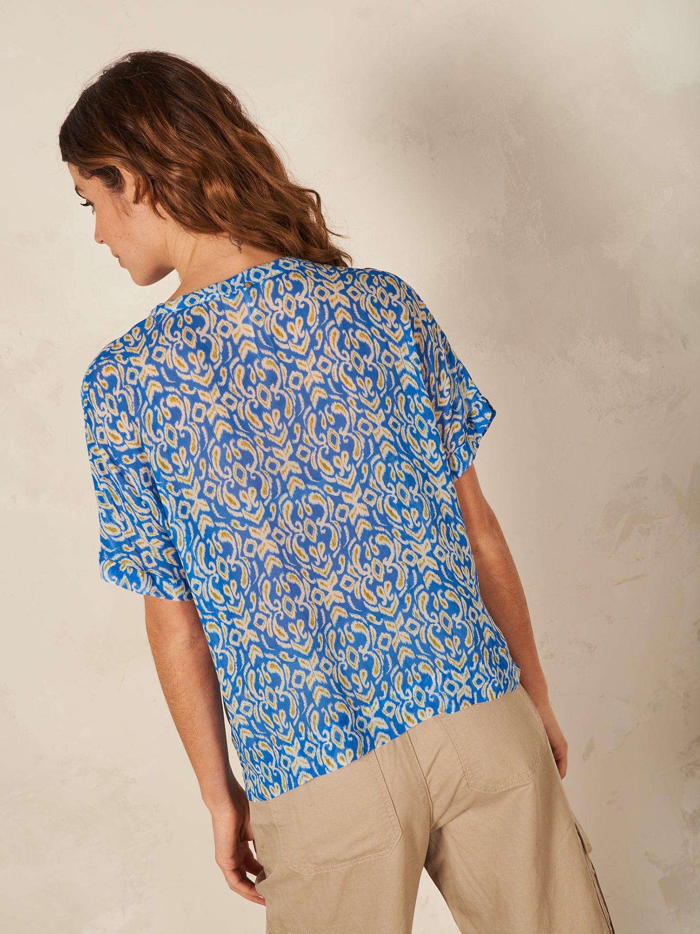 Bluse mit Stehkragen
