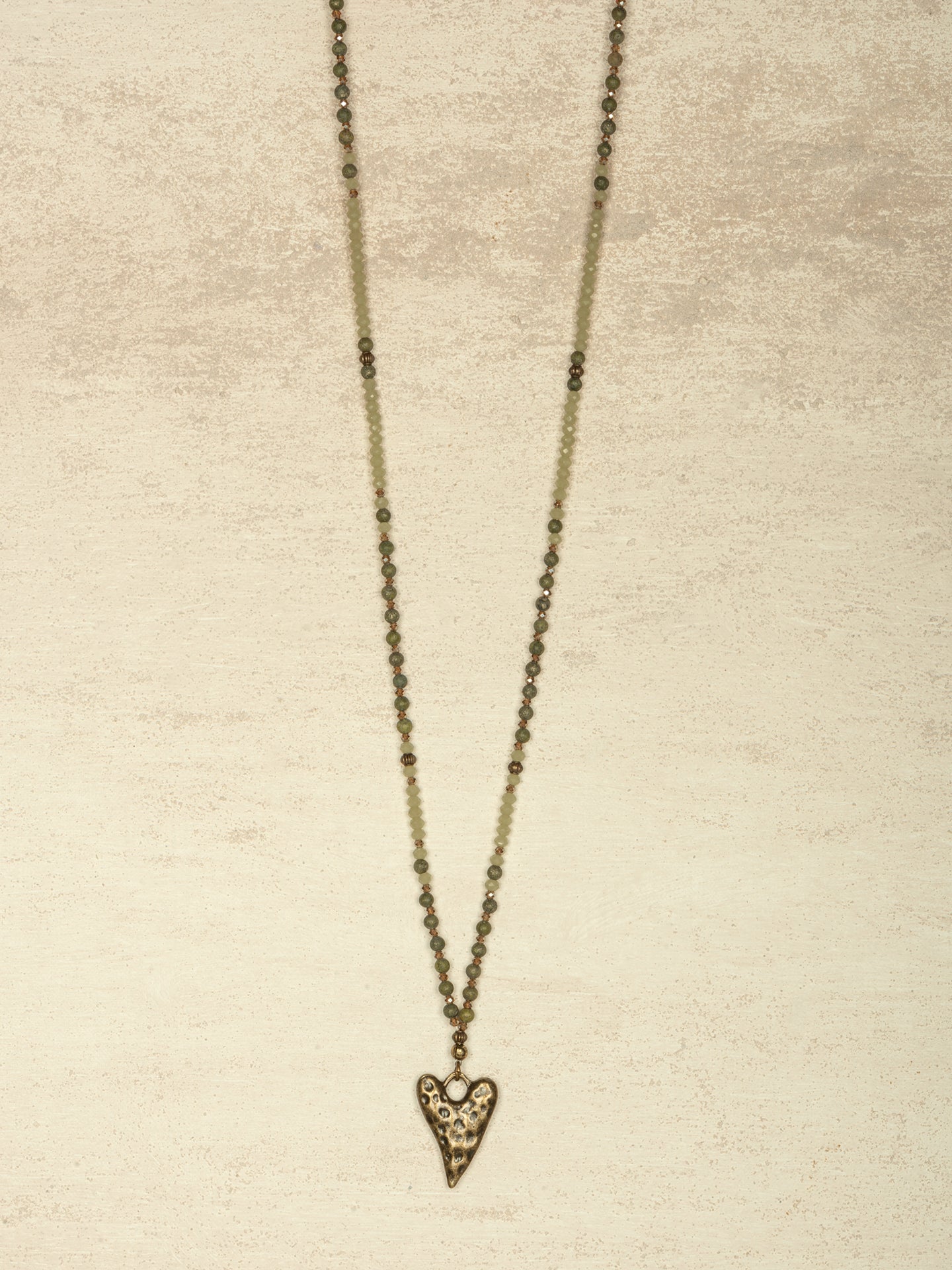 Necklace with pendant
