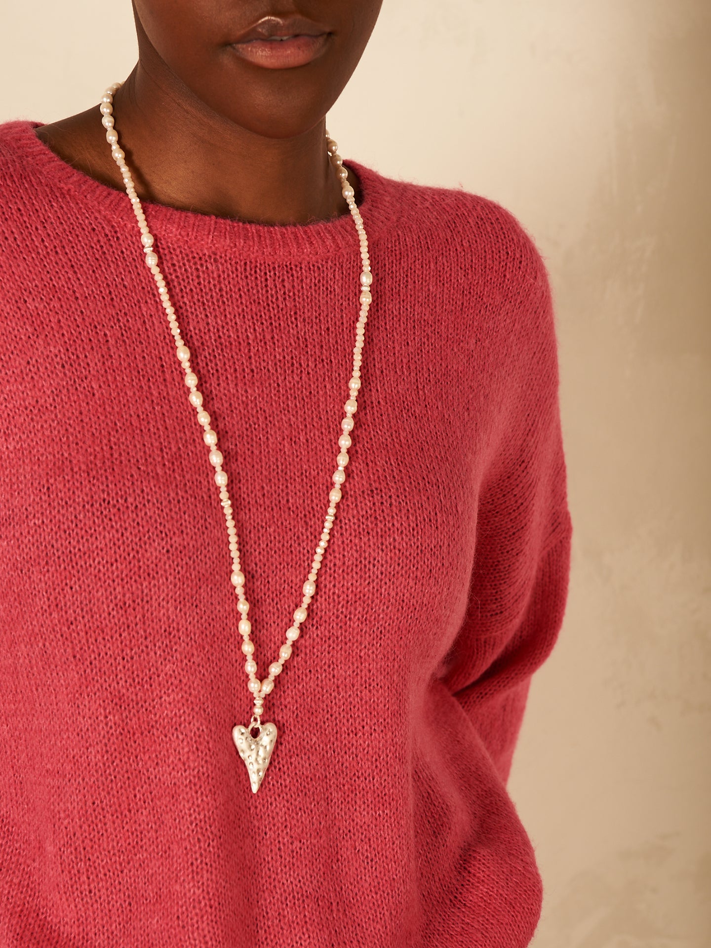 Necklace with pendant