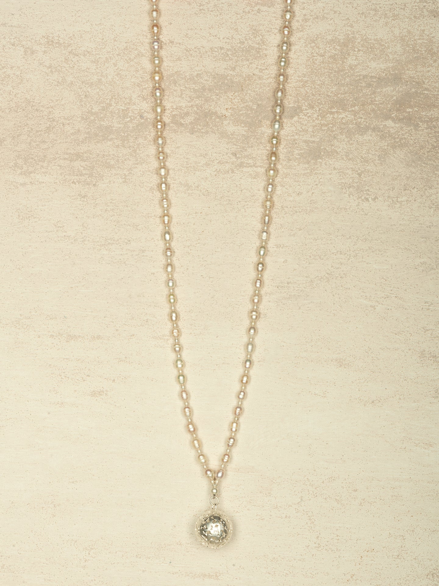 Collana con ciondolo